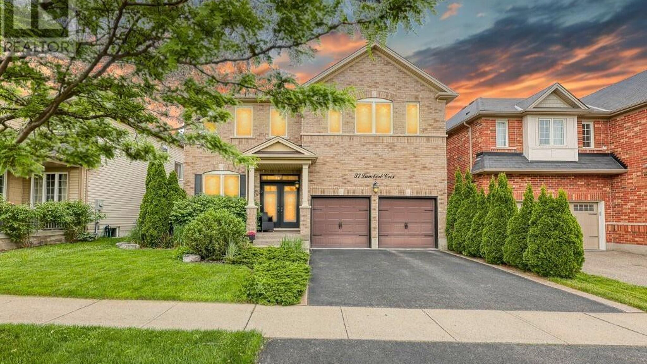 37 LAMBERT Crescent Image
