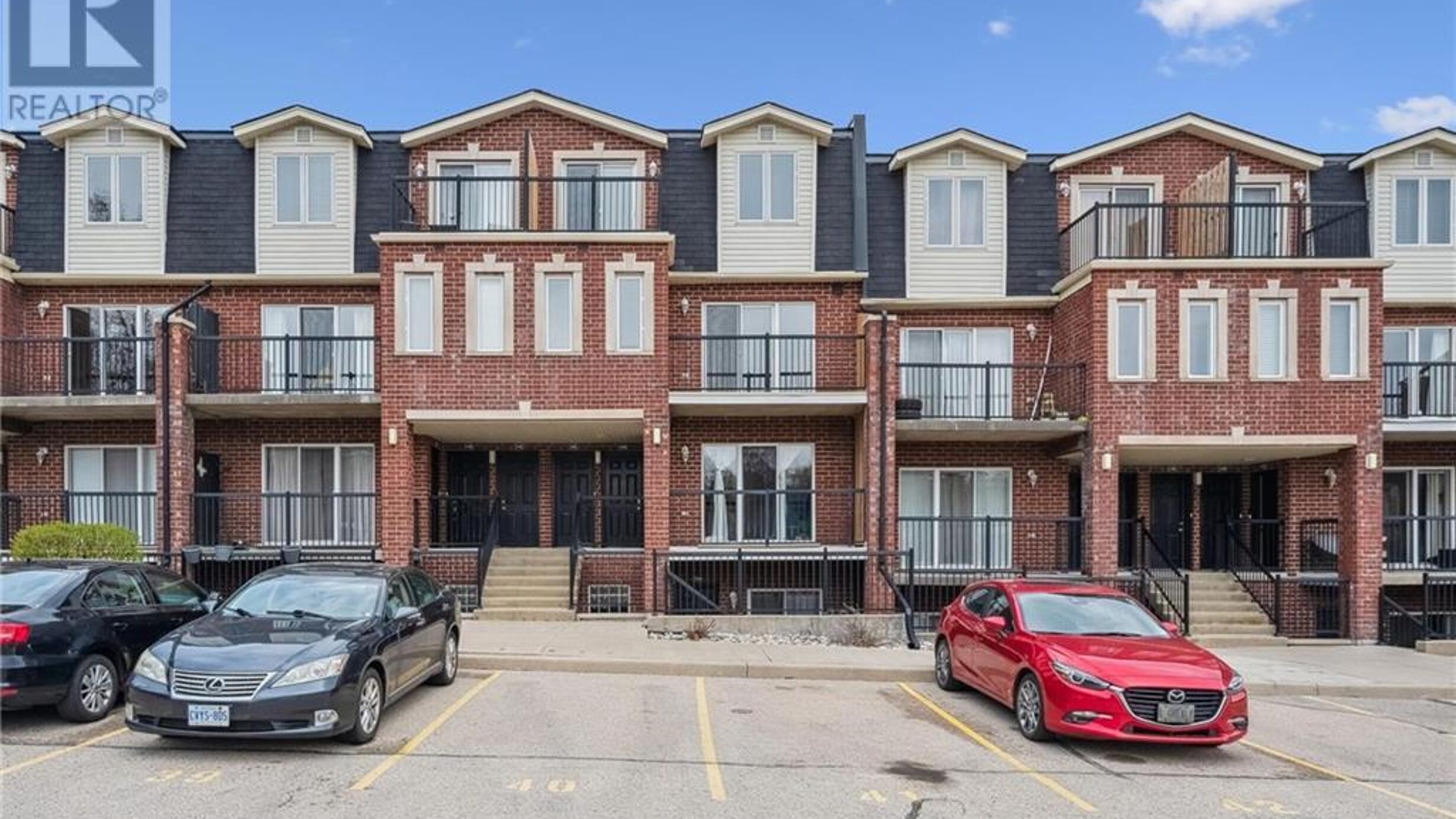 45 CEDARHILL Crescent Unit# 12D Image