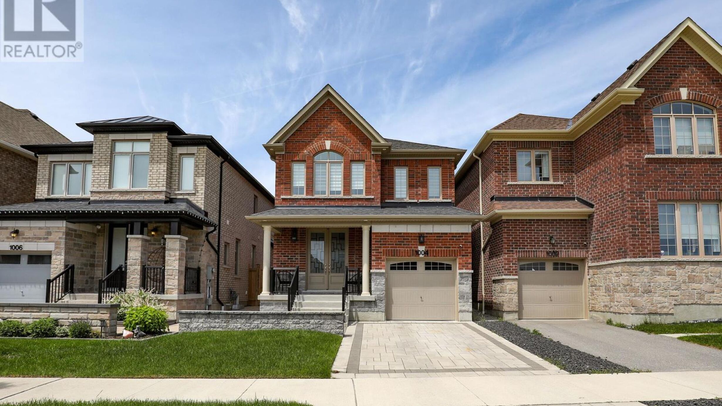 1004 KINGPEAK CRESCENT Image