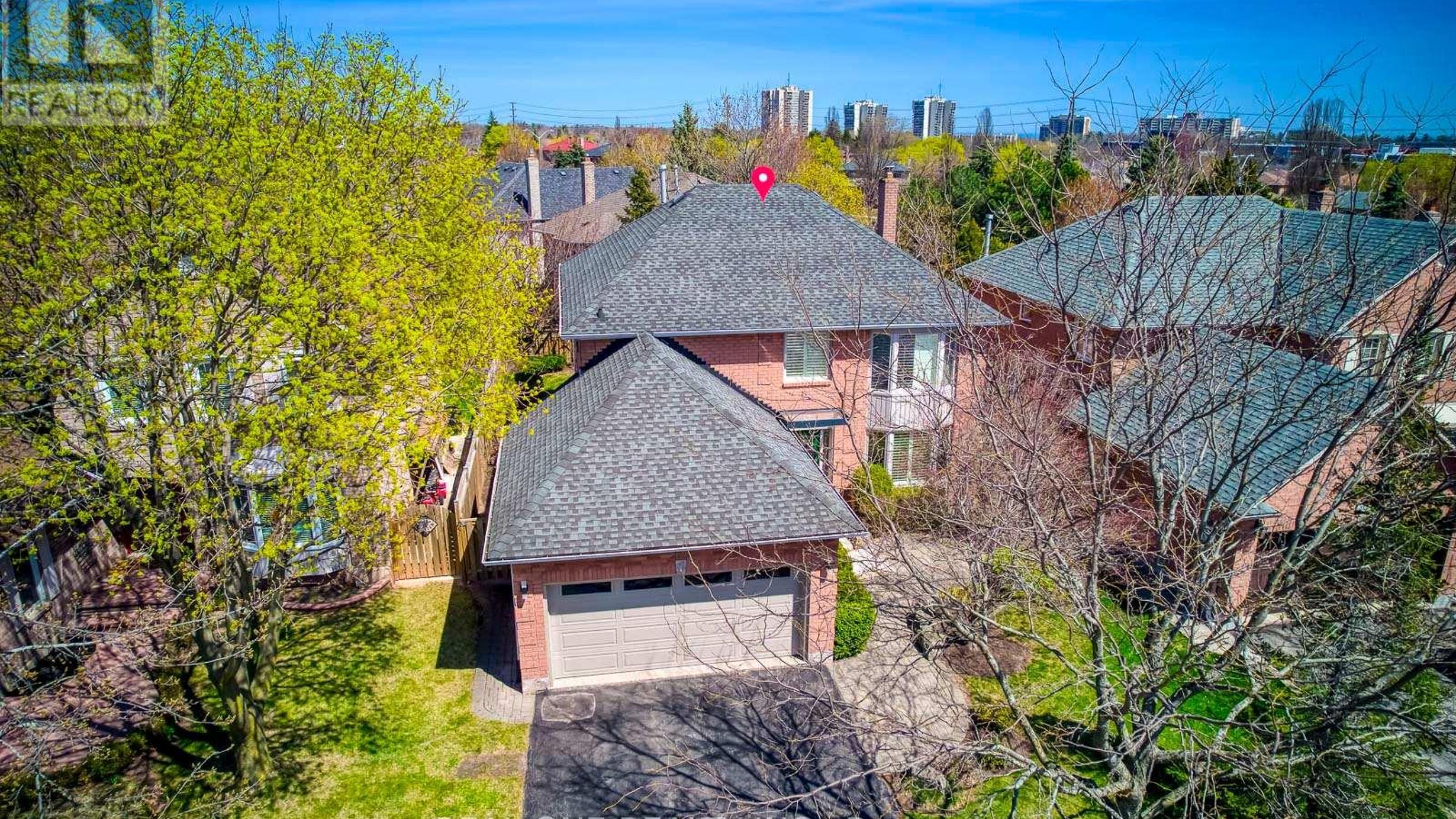 2075 BANBURY CRESCENT Image