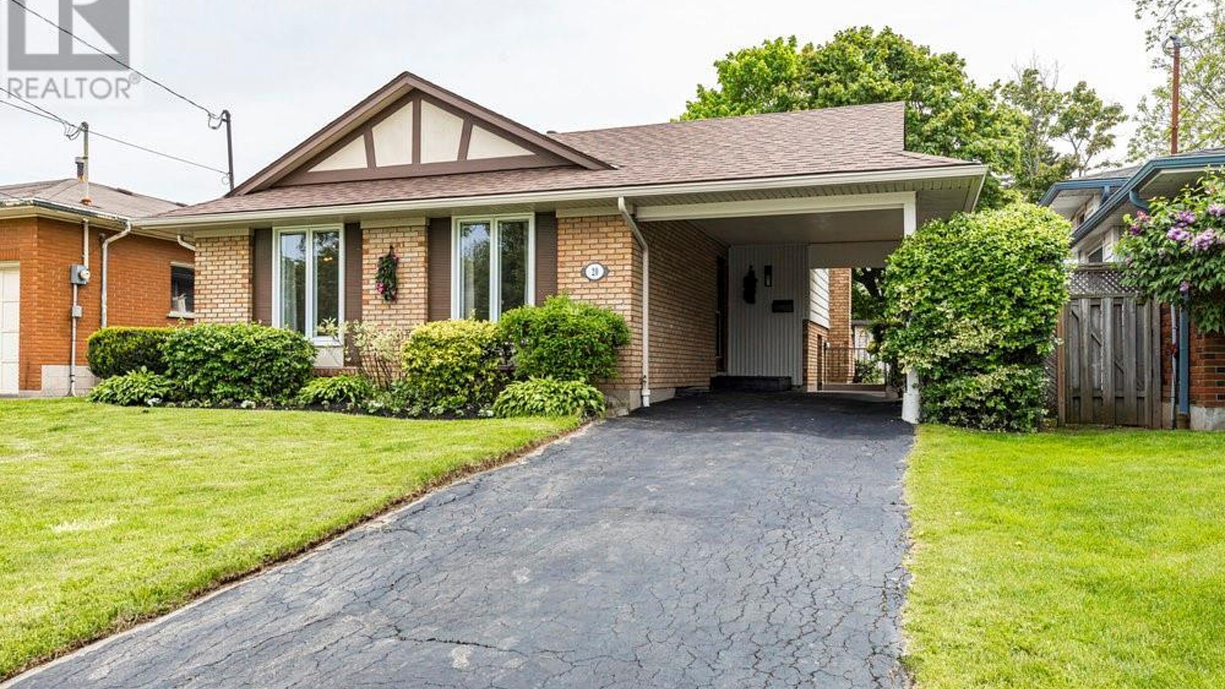 20 REDHILL Avenue Image