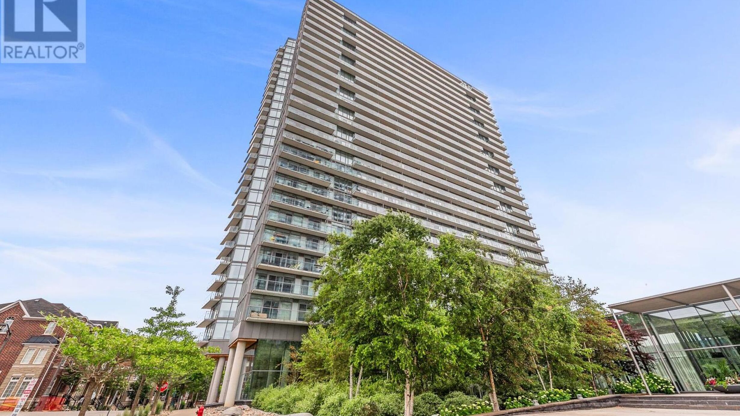 405 - 103 THE QUEENSWAY WAY Image