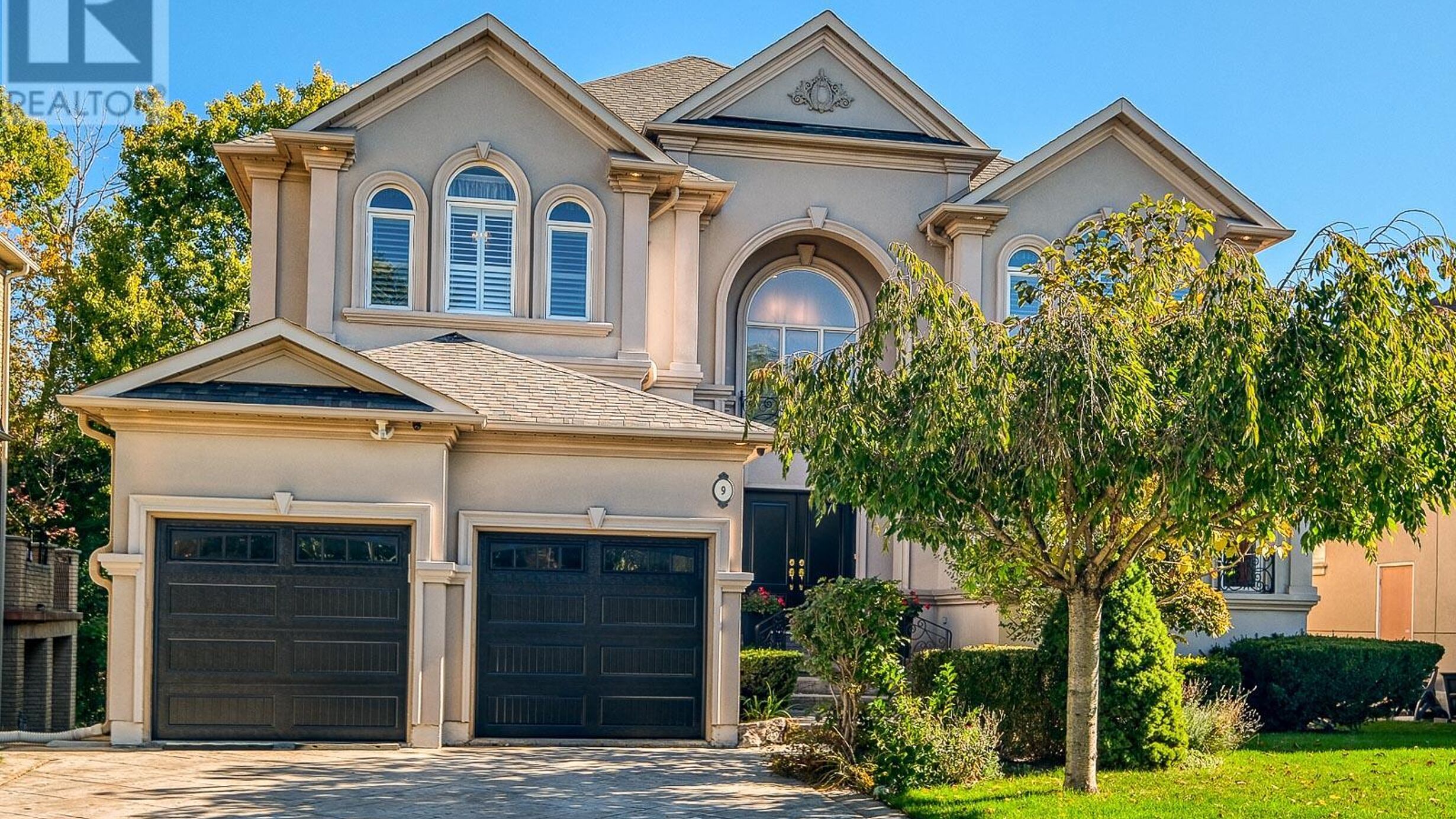 9 CHANTILLY CRESCENT Image