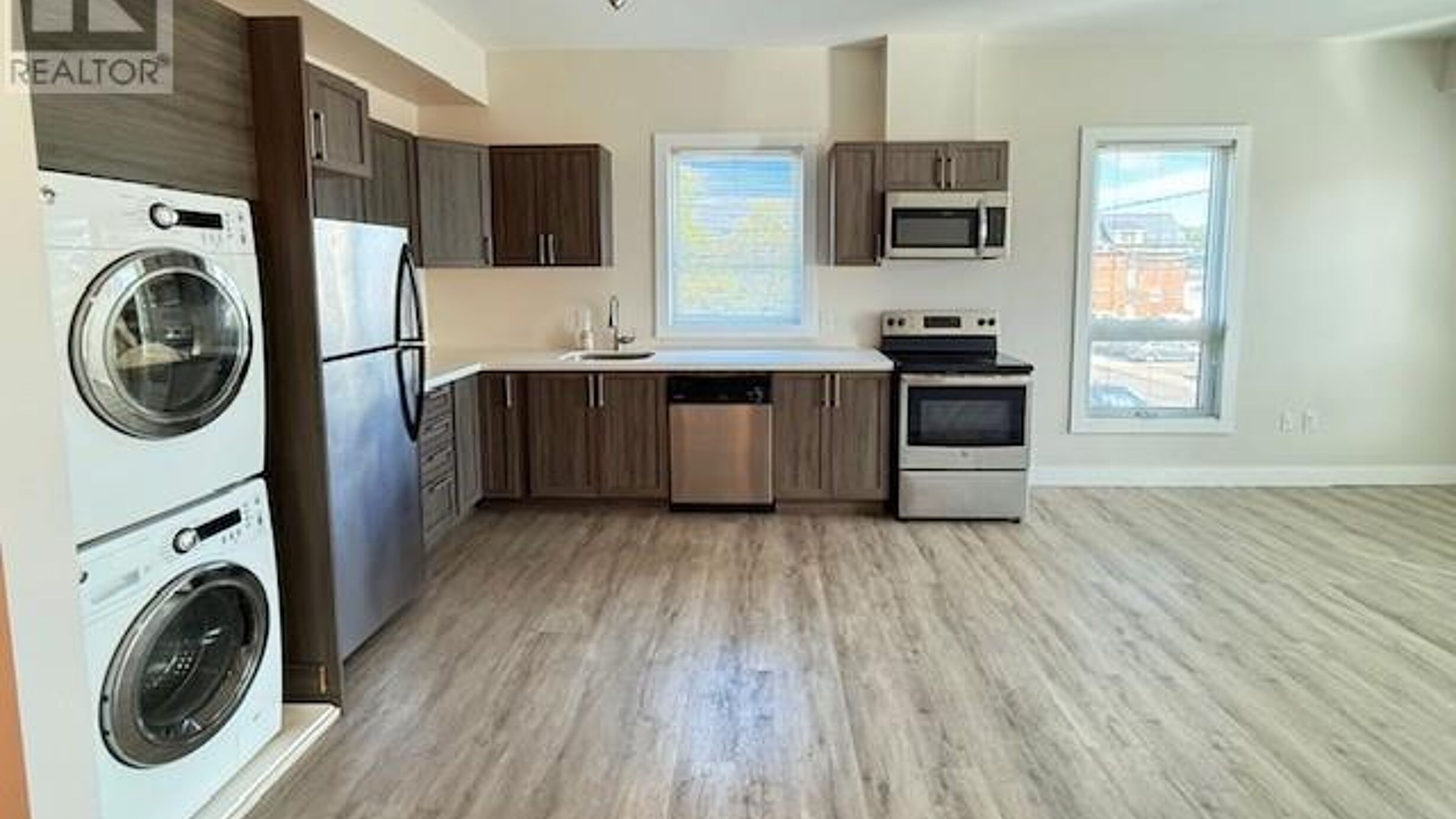 161 WELLINGTON Street N Unit# 202 Image