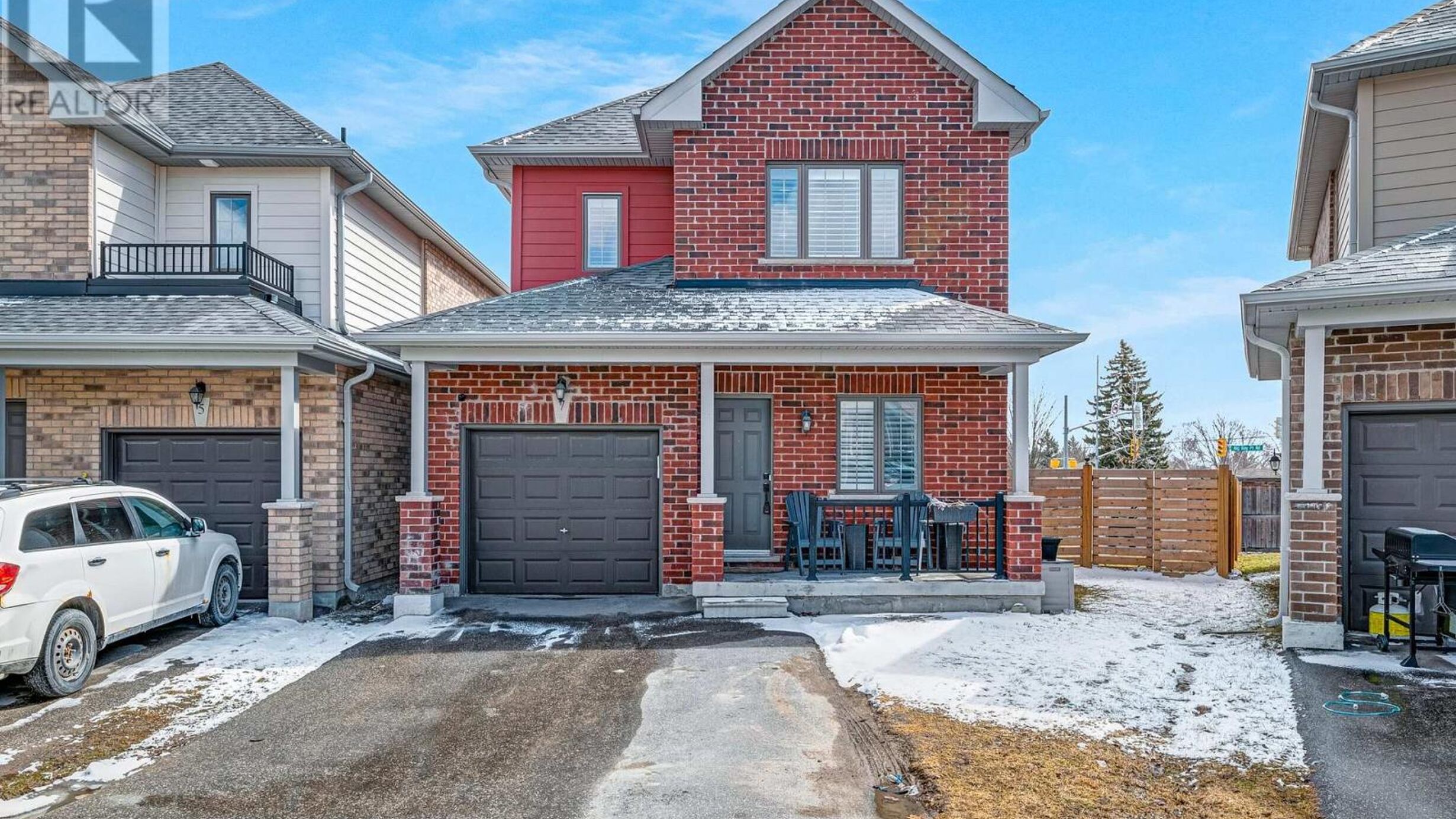 7 BEDFORD ESTATES CRESCENT Image