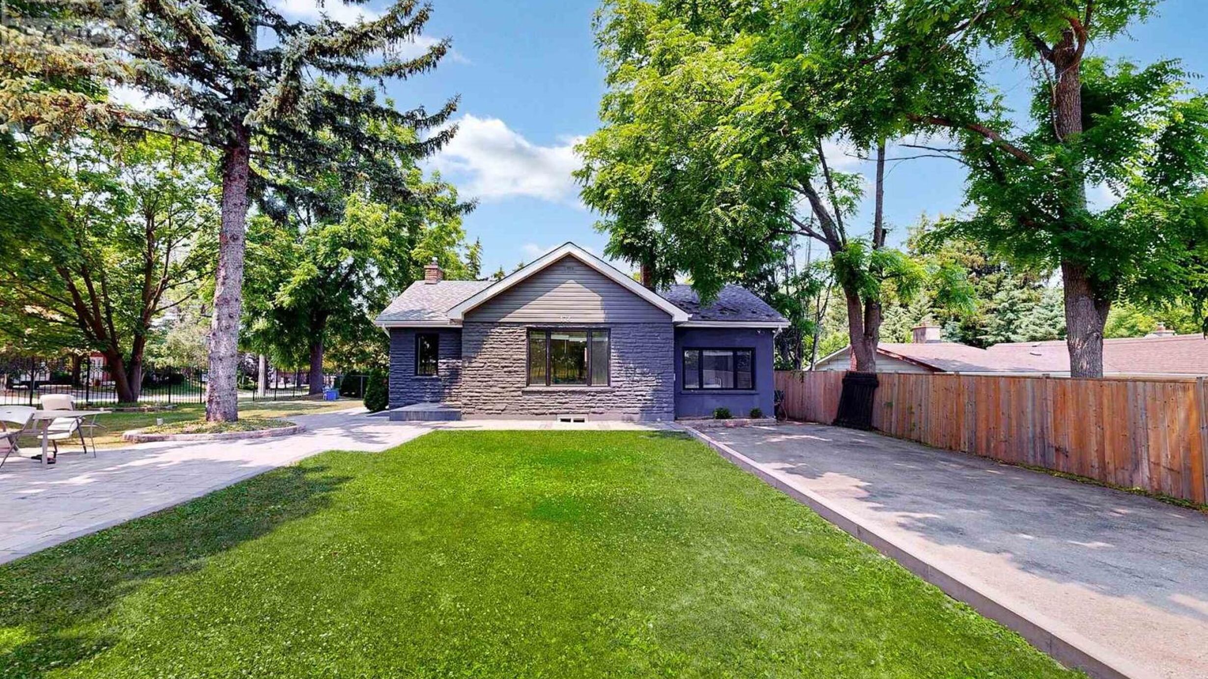 174 LANGSTAFF ROAD Image