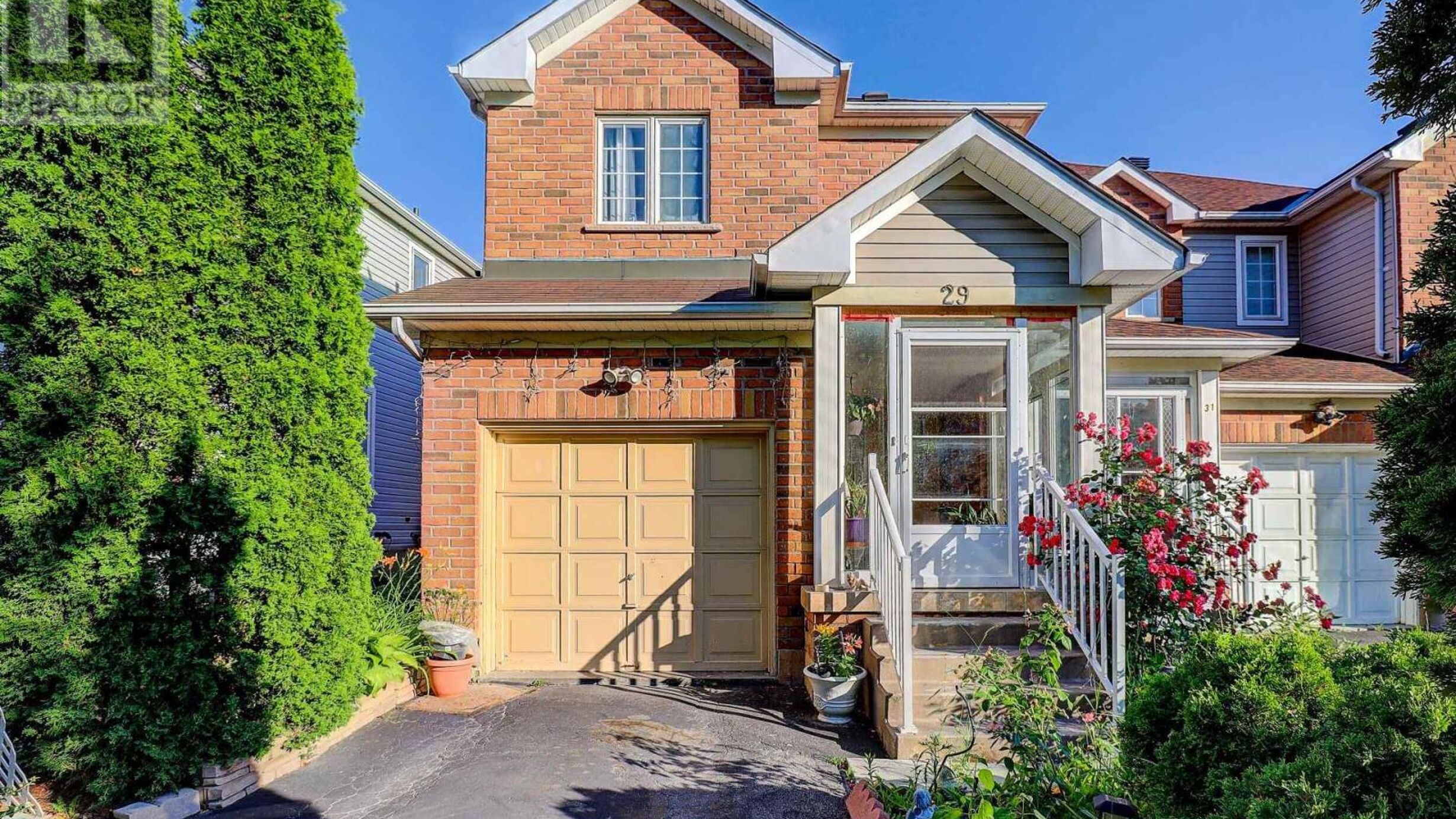 29 BILLINGSLEY CRESCENT Image
