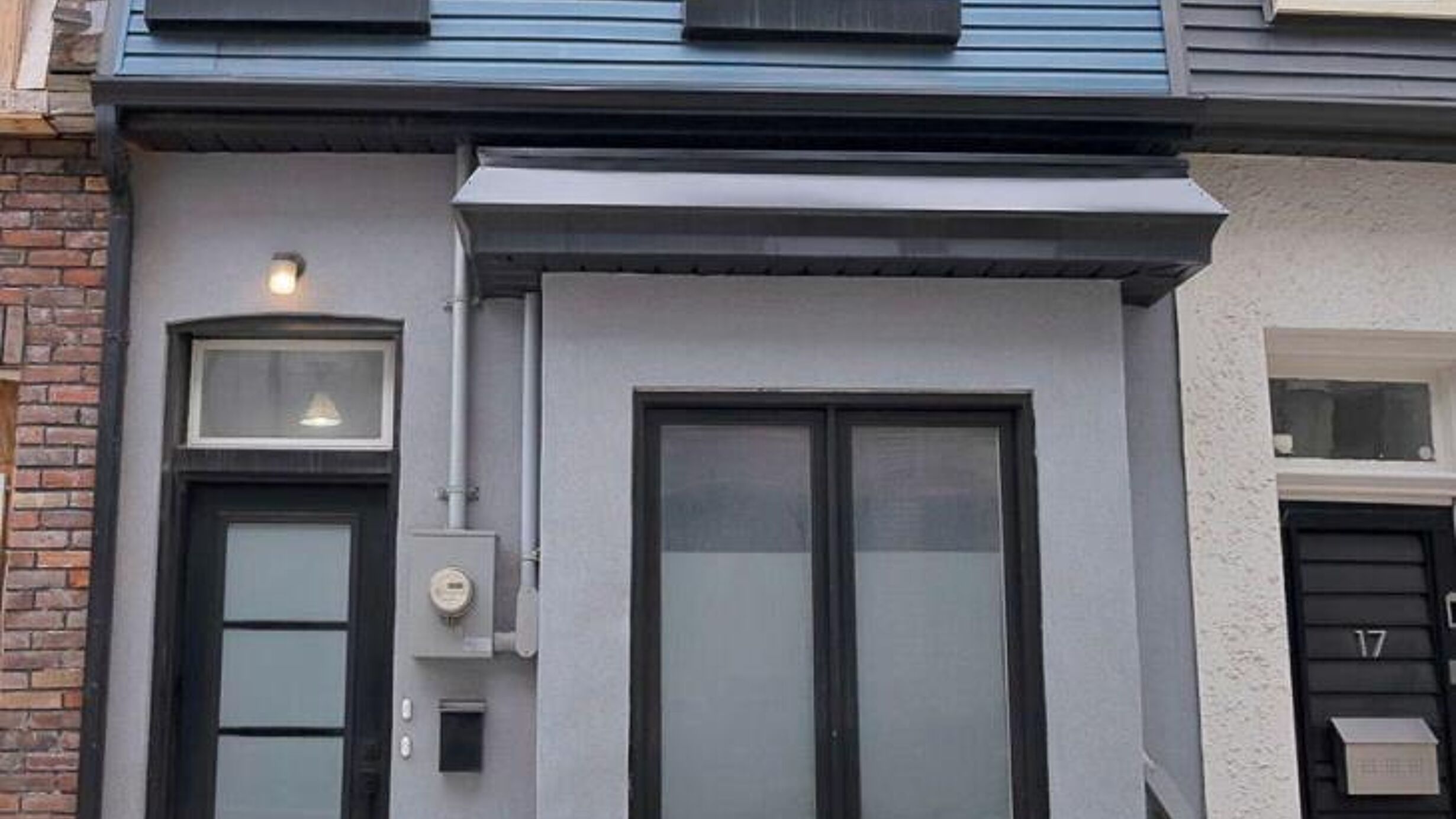 15 REBECCA STREET Image