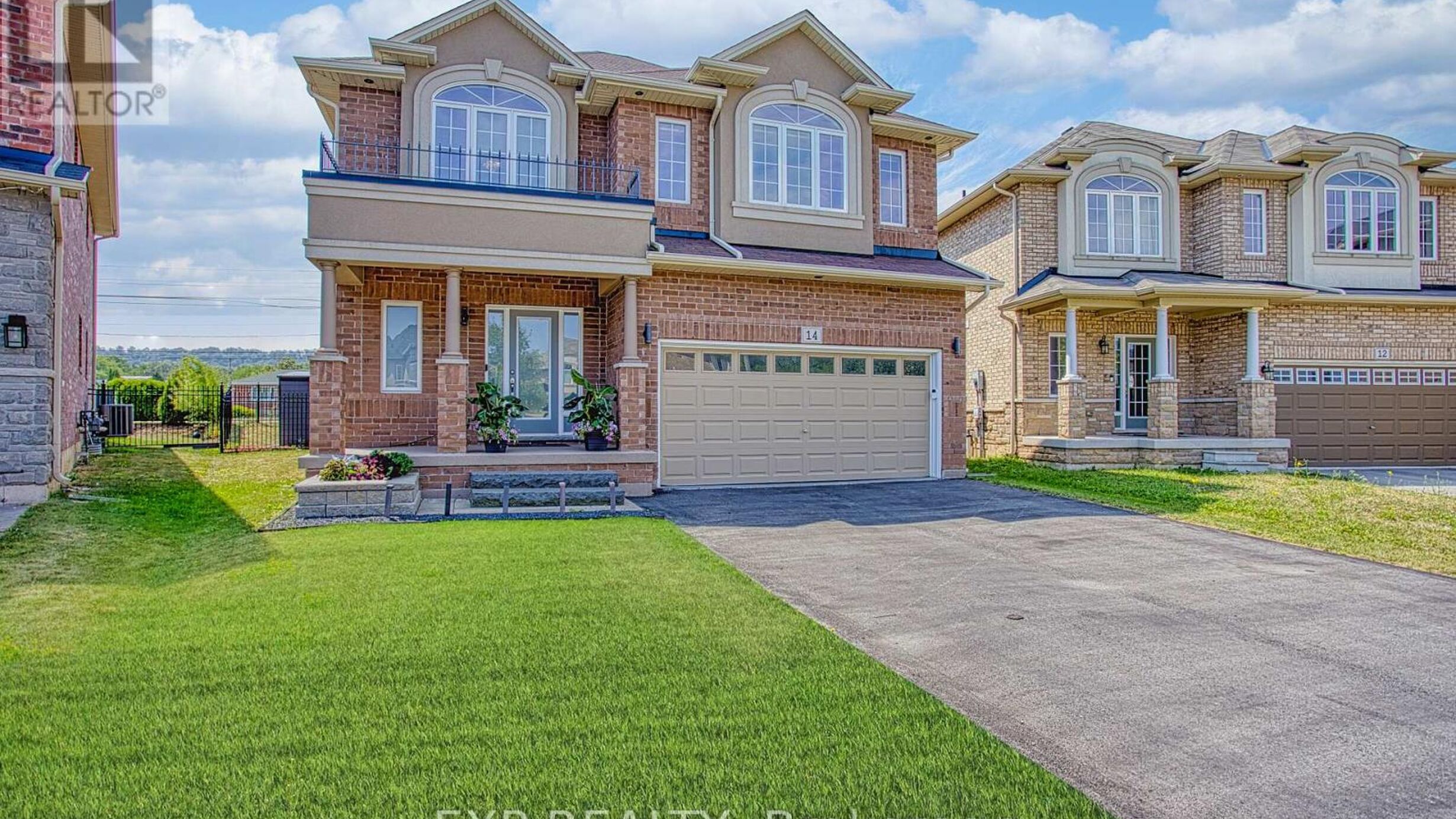 14 CARPENTER COURT Image