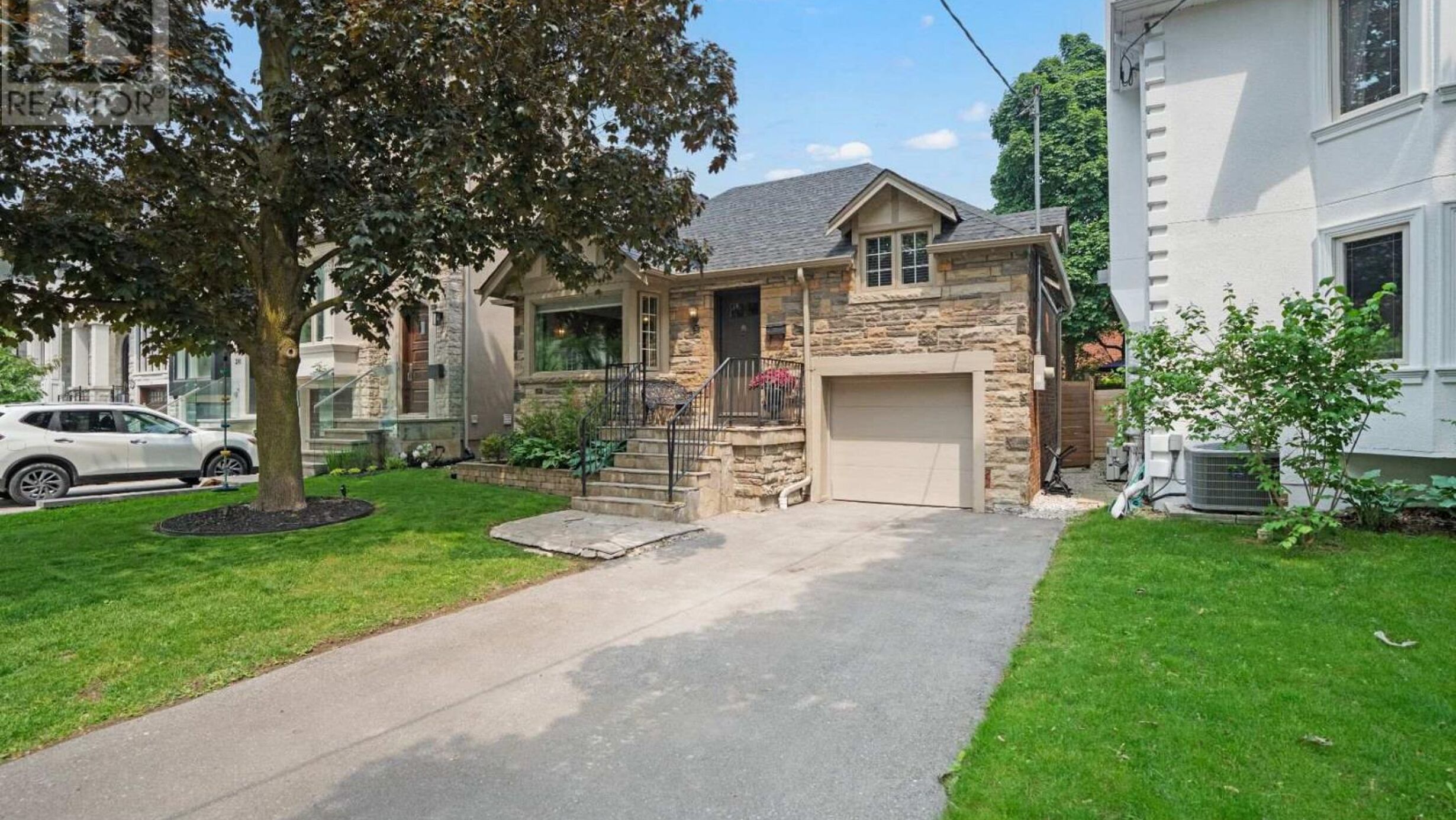 387 ELM ROAD Image