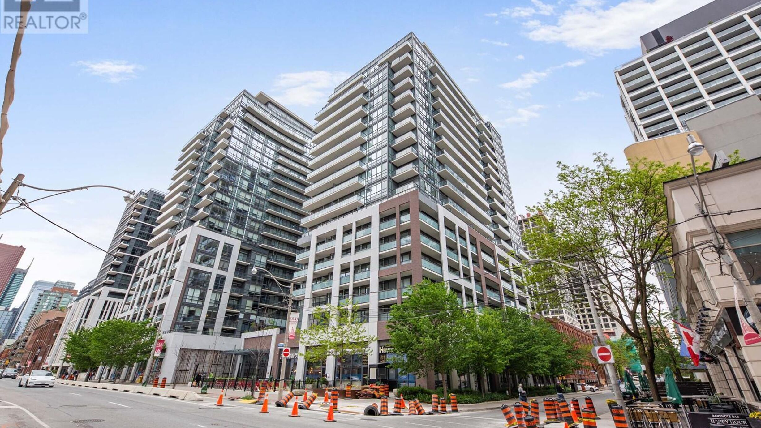 15 - 460 ADELAIDE STREET E Image