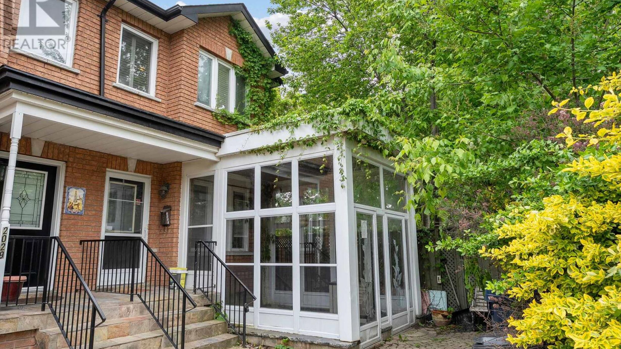 2031 DAVENPORT ROAD Image