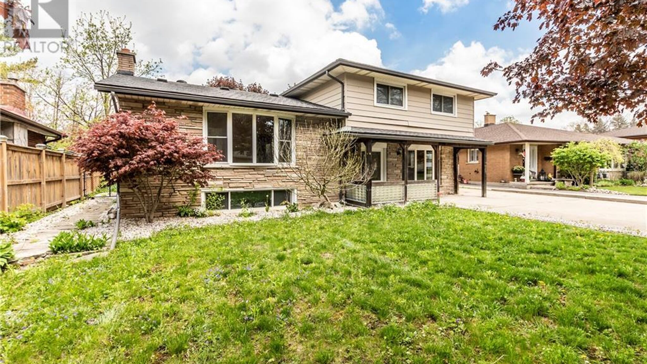 413 CARSON Drive Image