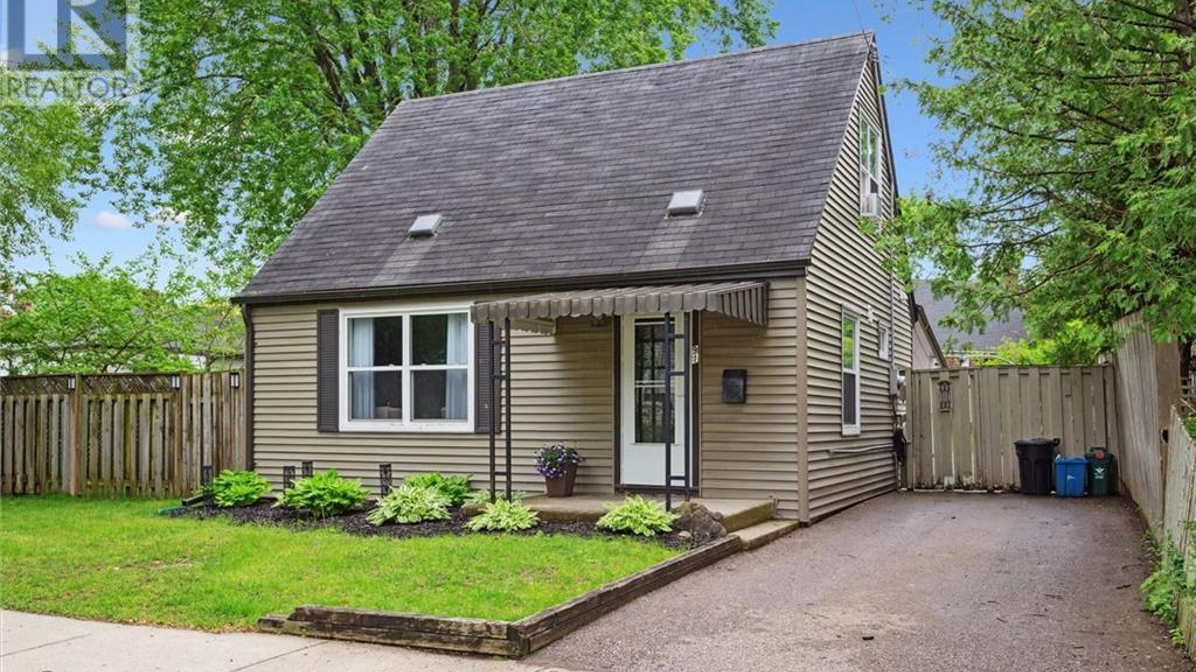 91 GLEN Road Image