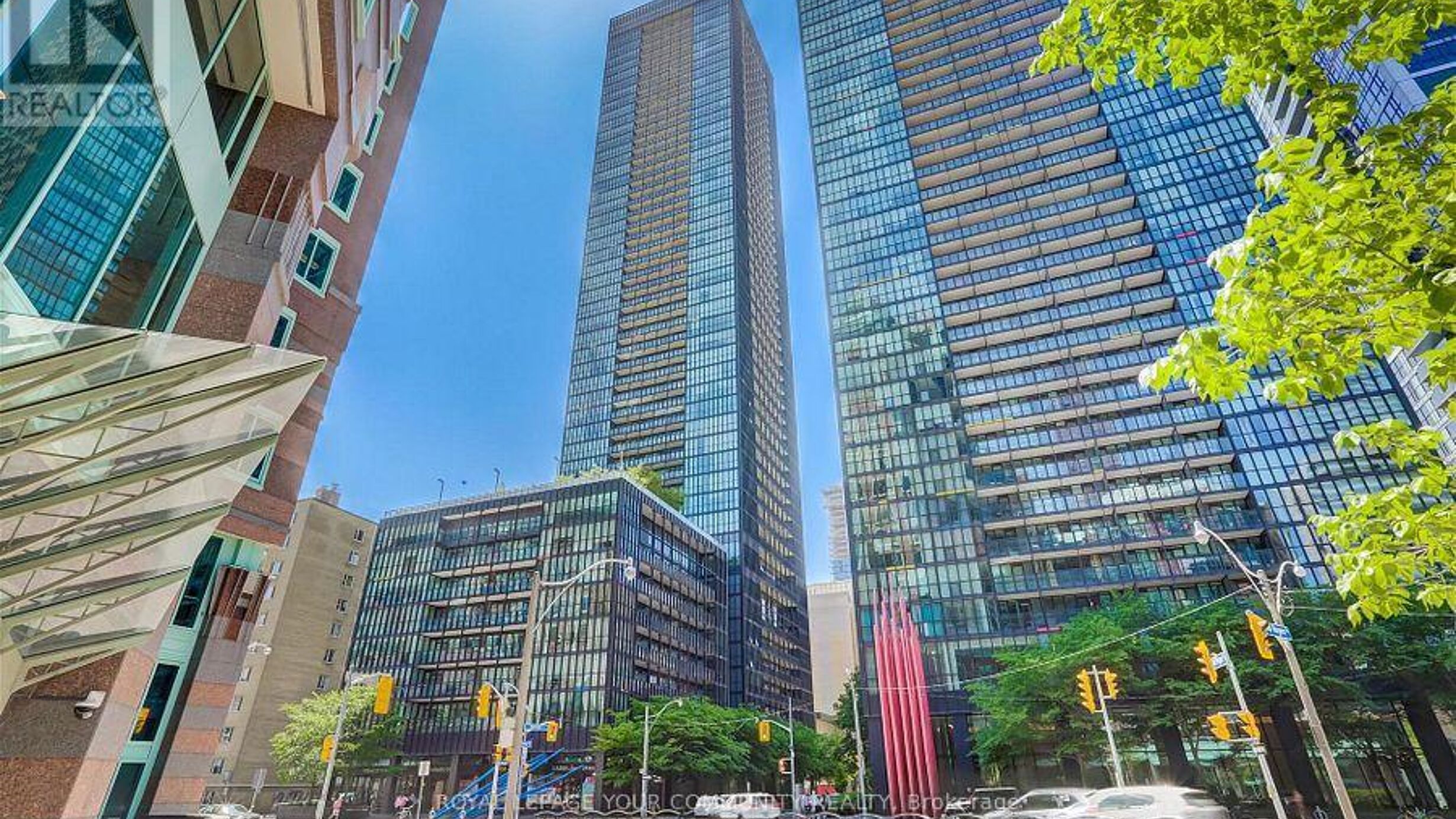 416 - 101 CHARLES STREET E Image
