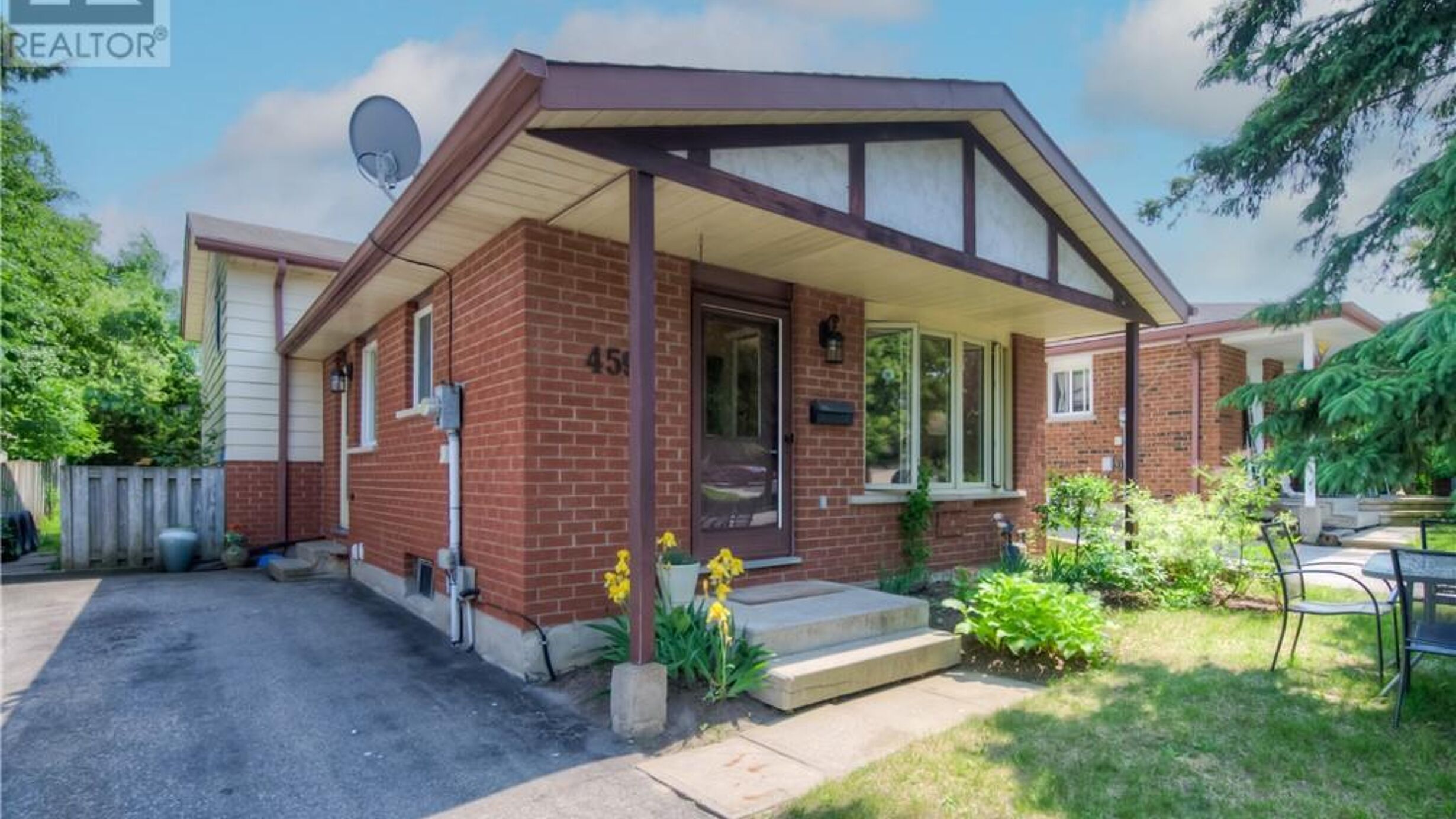 459 DRUMMERHILL Crescent Image