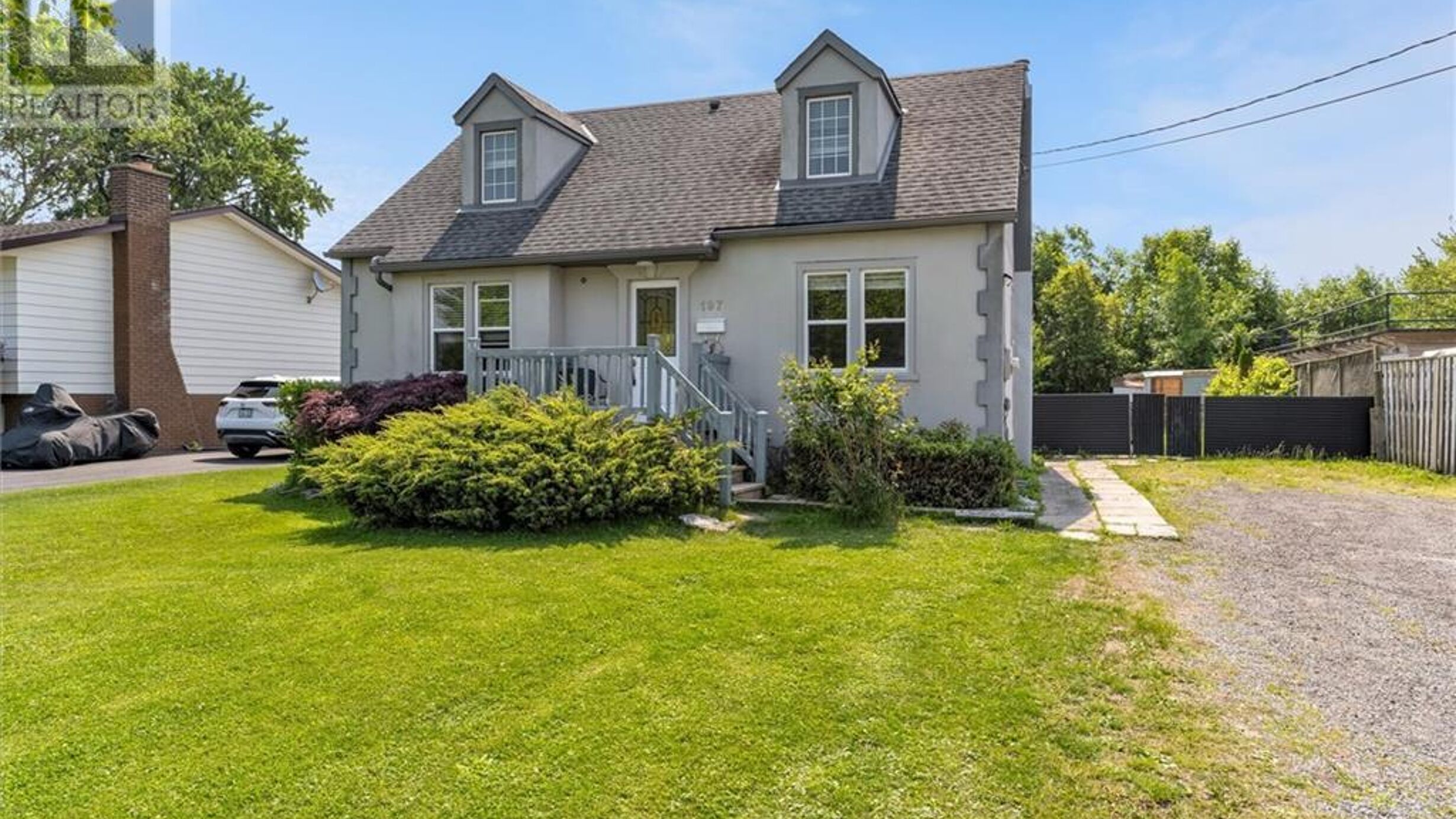 197 RIVERSIDE Drive Image