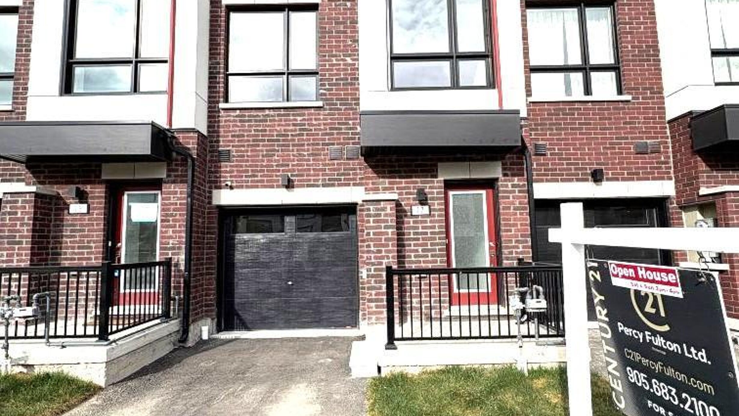 17 BATESON STREET Image