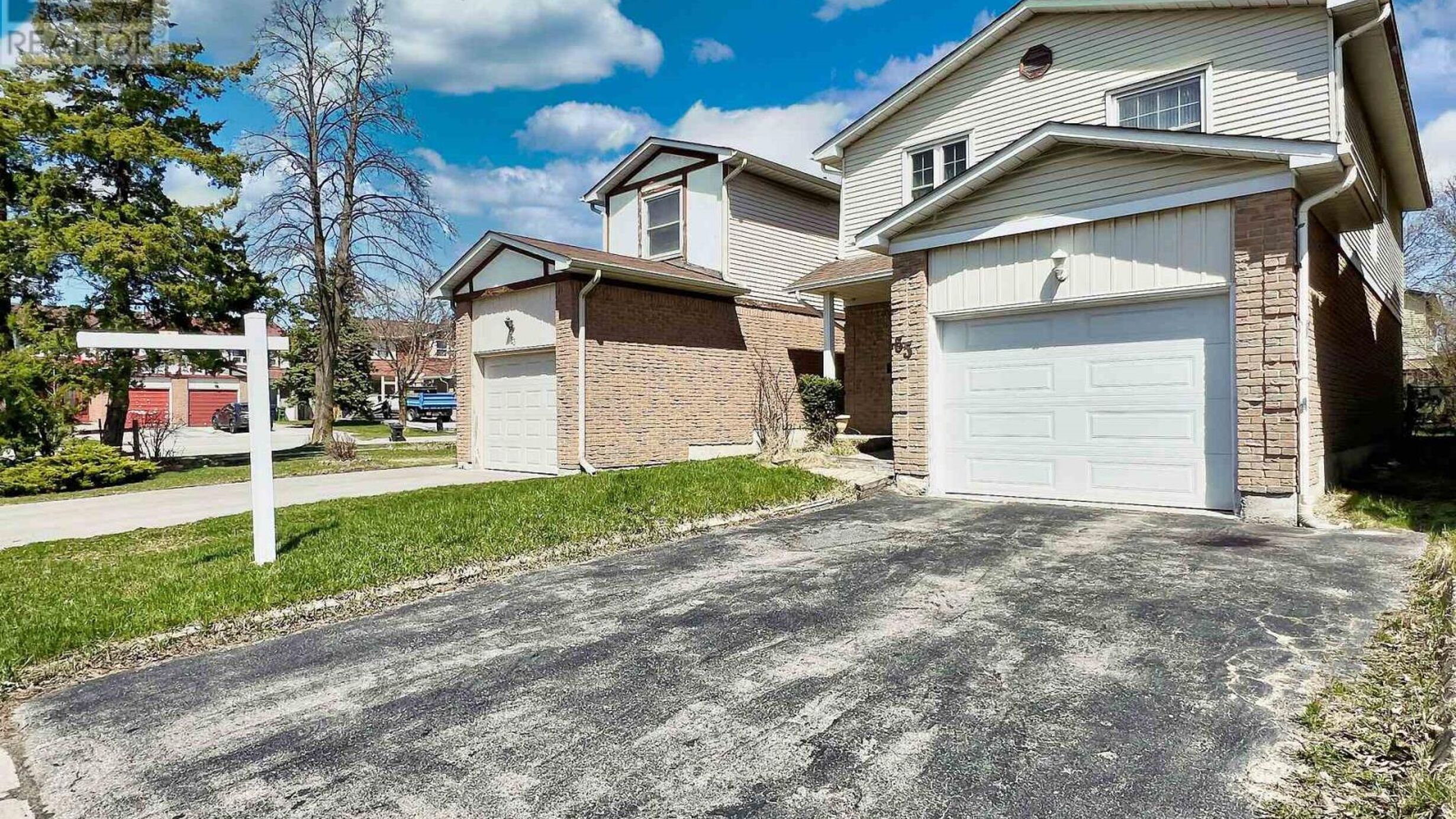 55 COPPERWOOD SQUARE Image