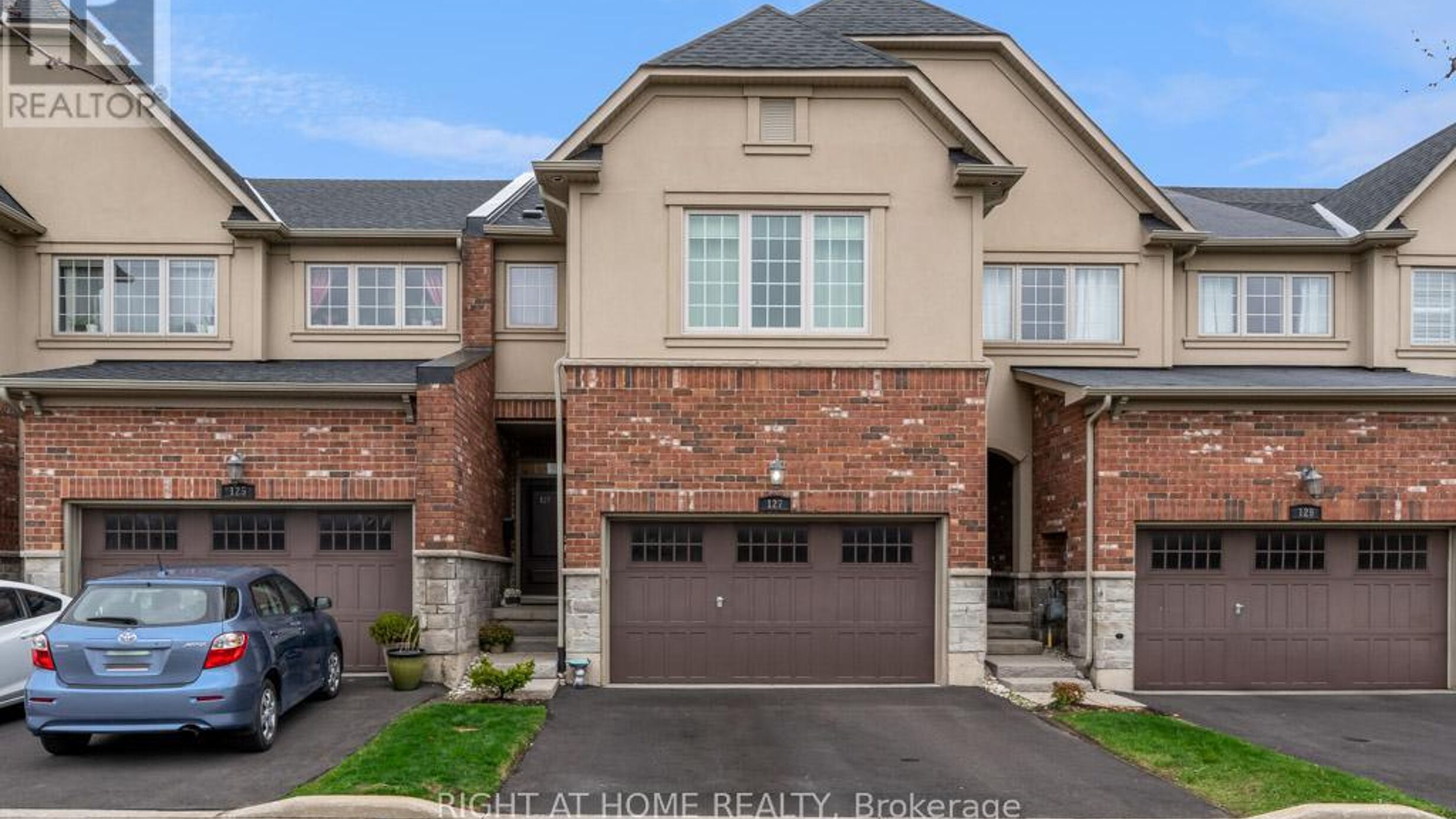 127 - 127 OAKHAVEN PLACE Image
