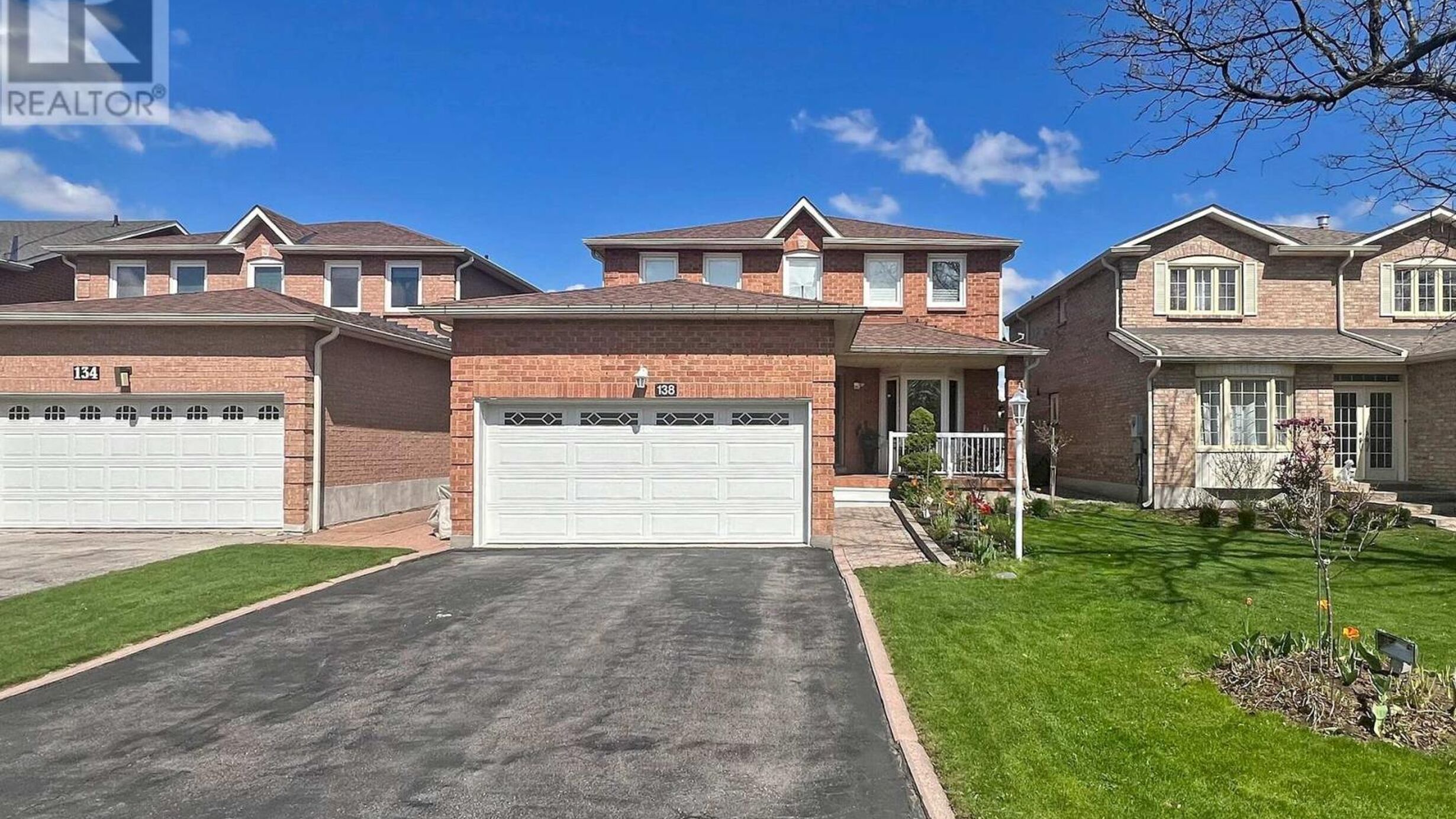 138 LARGO CRESCENT Image