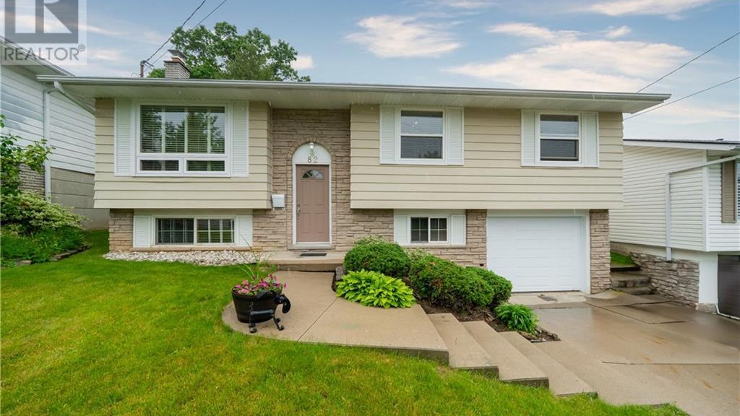 82 BUNKER HILL Drive Image