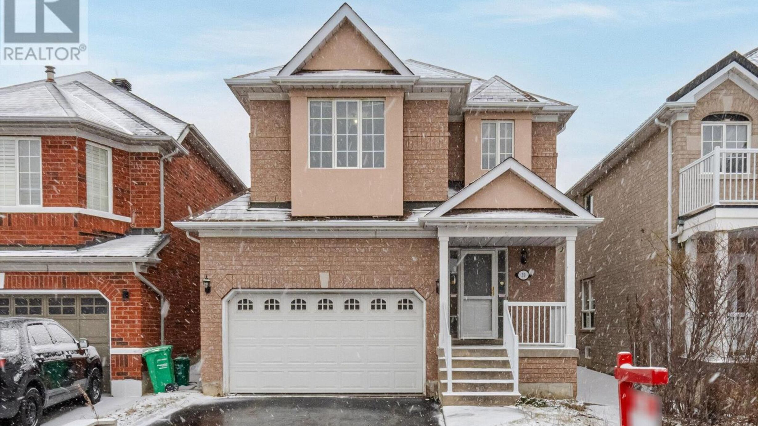 39 CULTURE CRESCENT Image