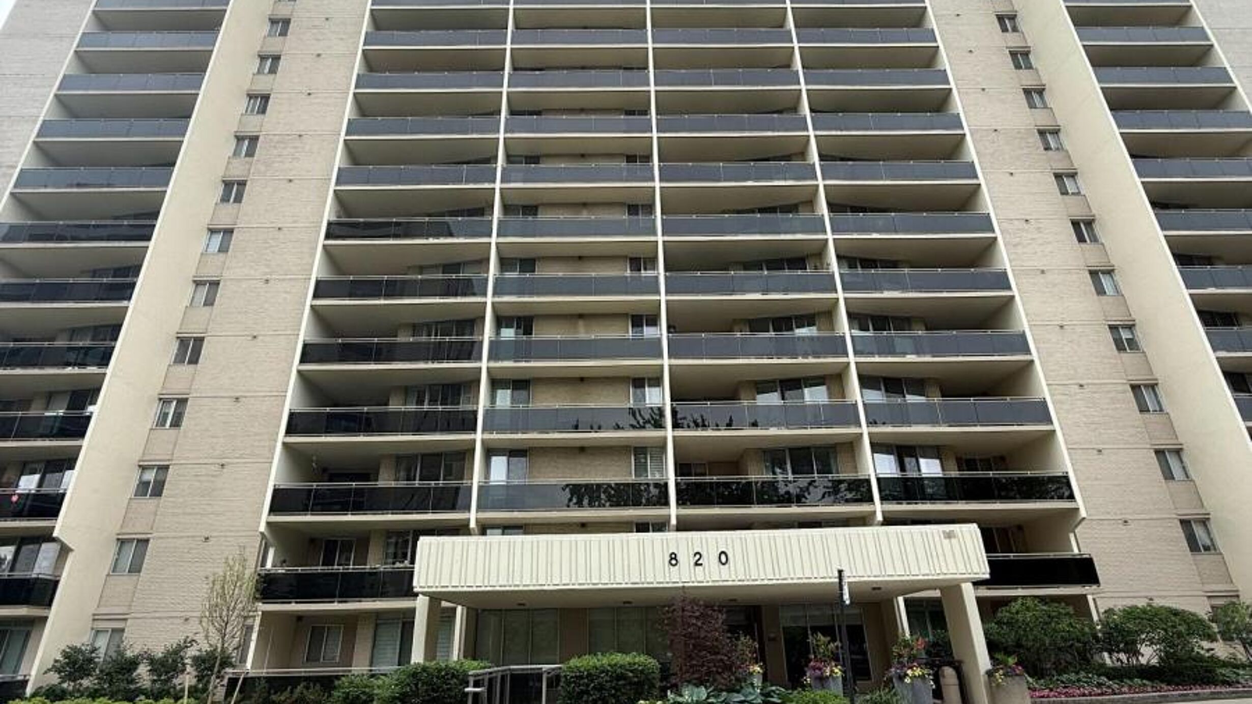 2107 - 820 BURNHAMTHORPE ROAD Image