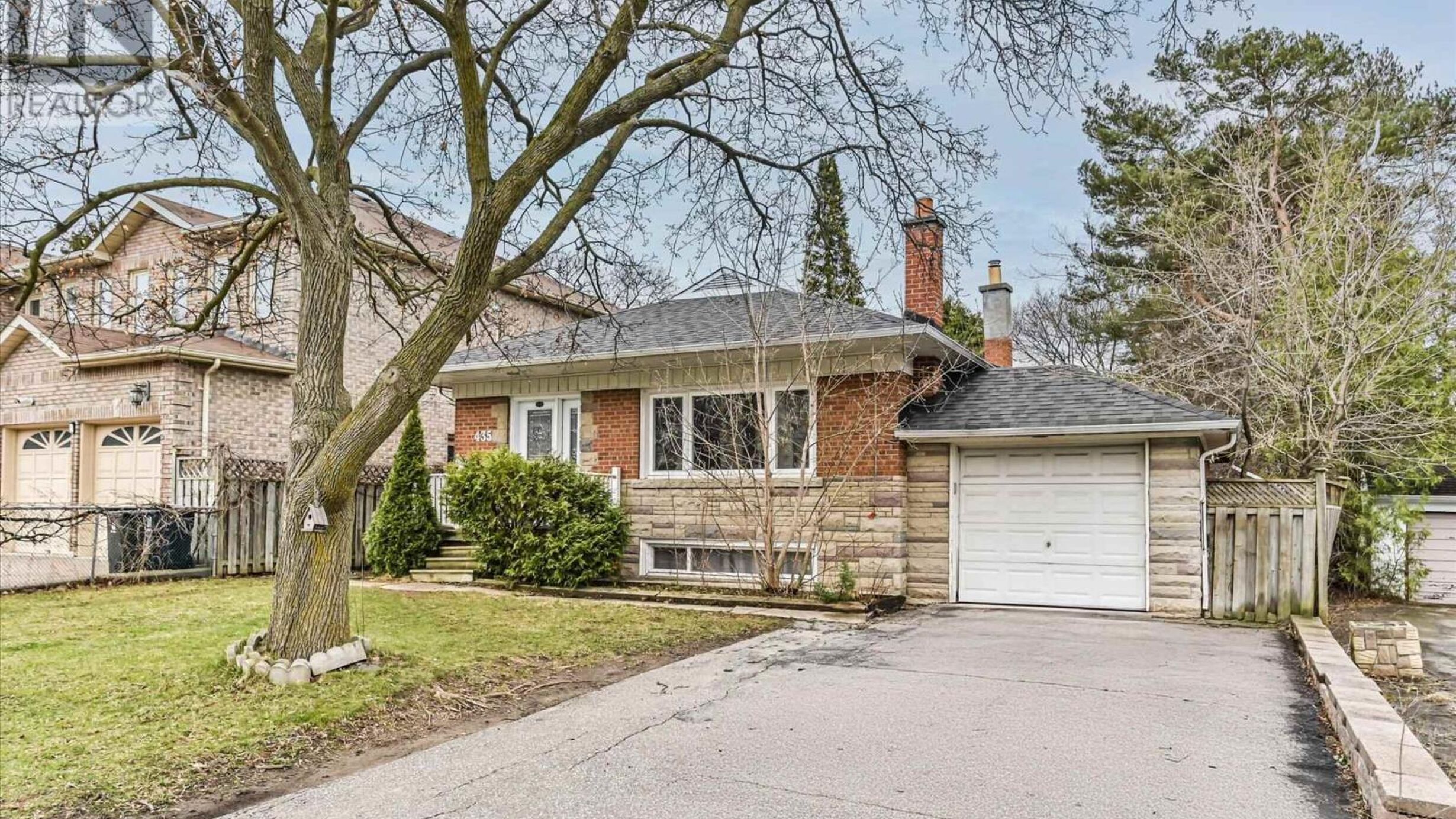 435 CUMMER AVENUE Image