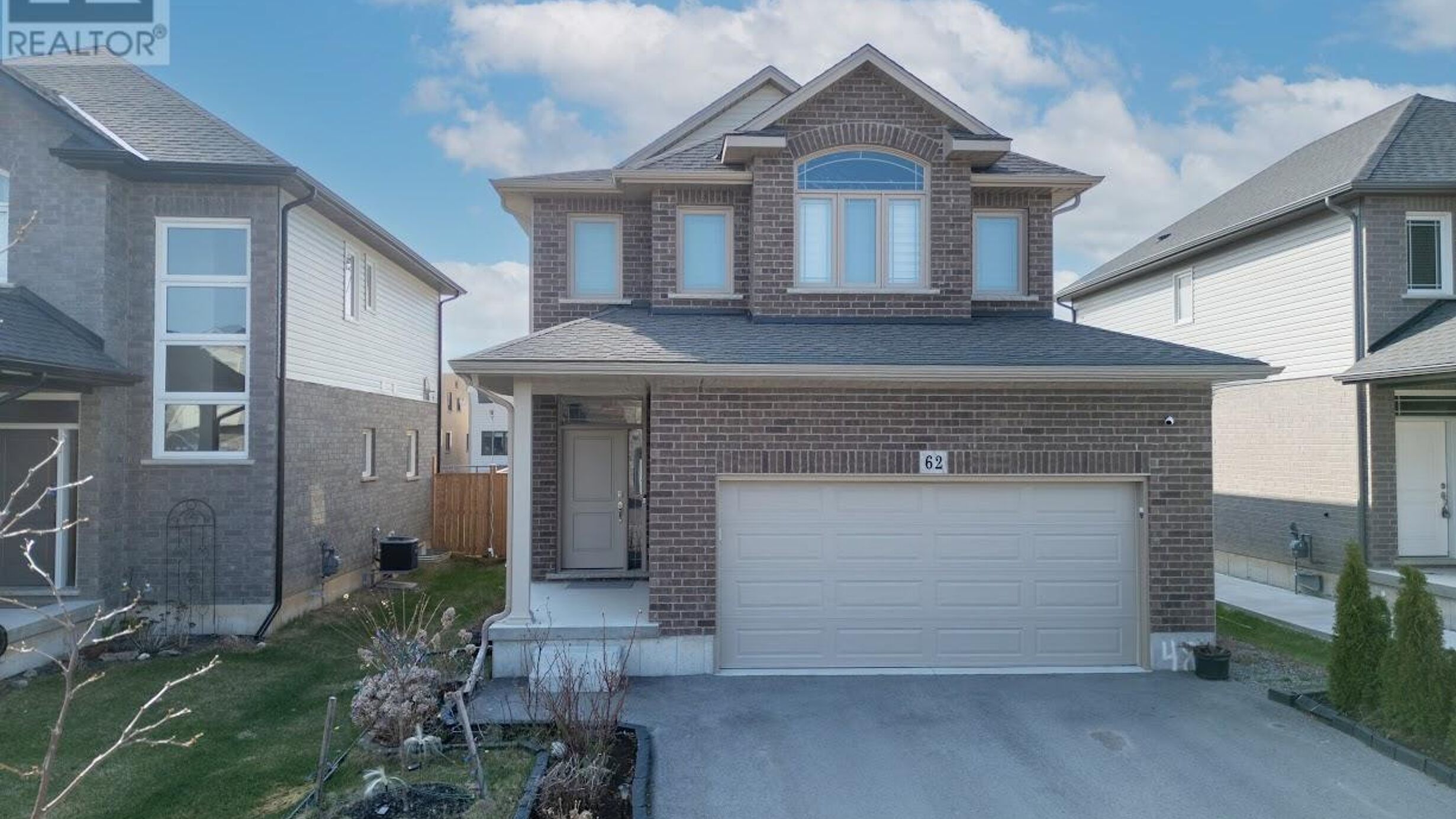 62 SPRING CREST WAY Image