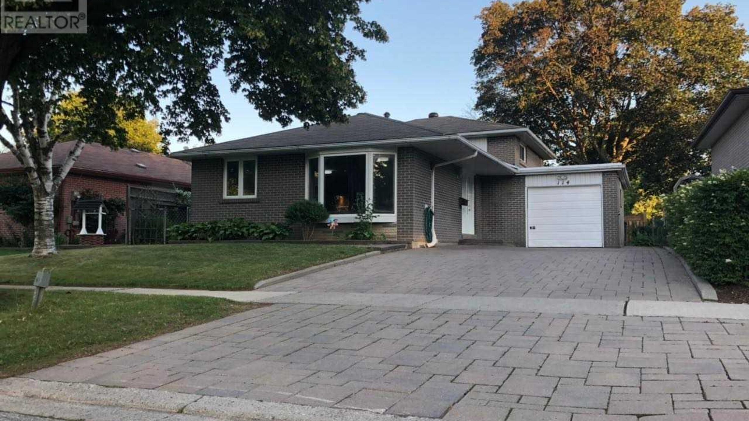 114 CULTRA SQUARE N Image
