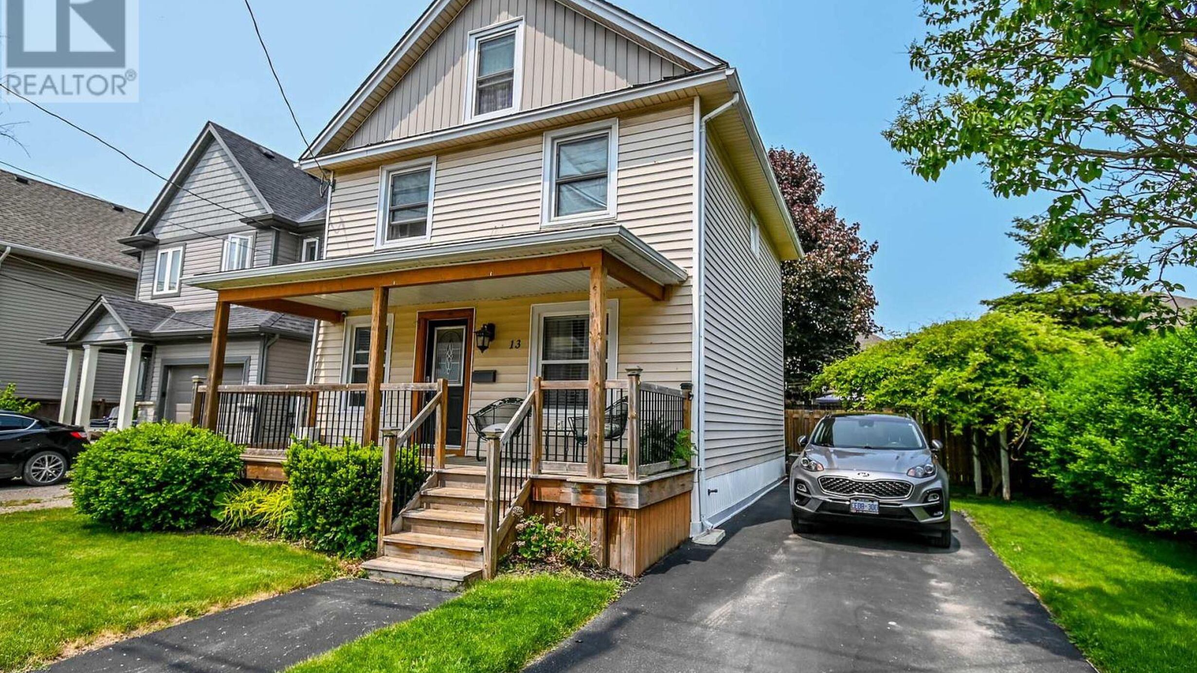 13 VIOLET STREET Image
