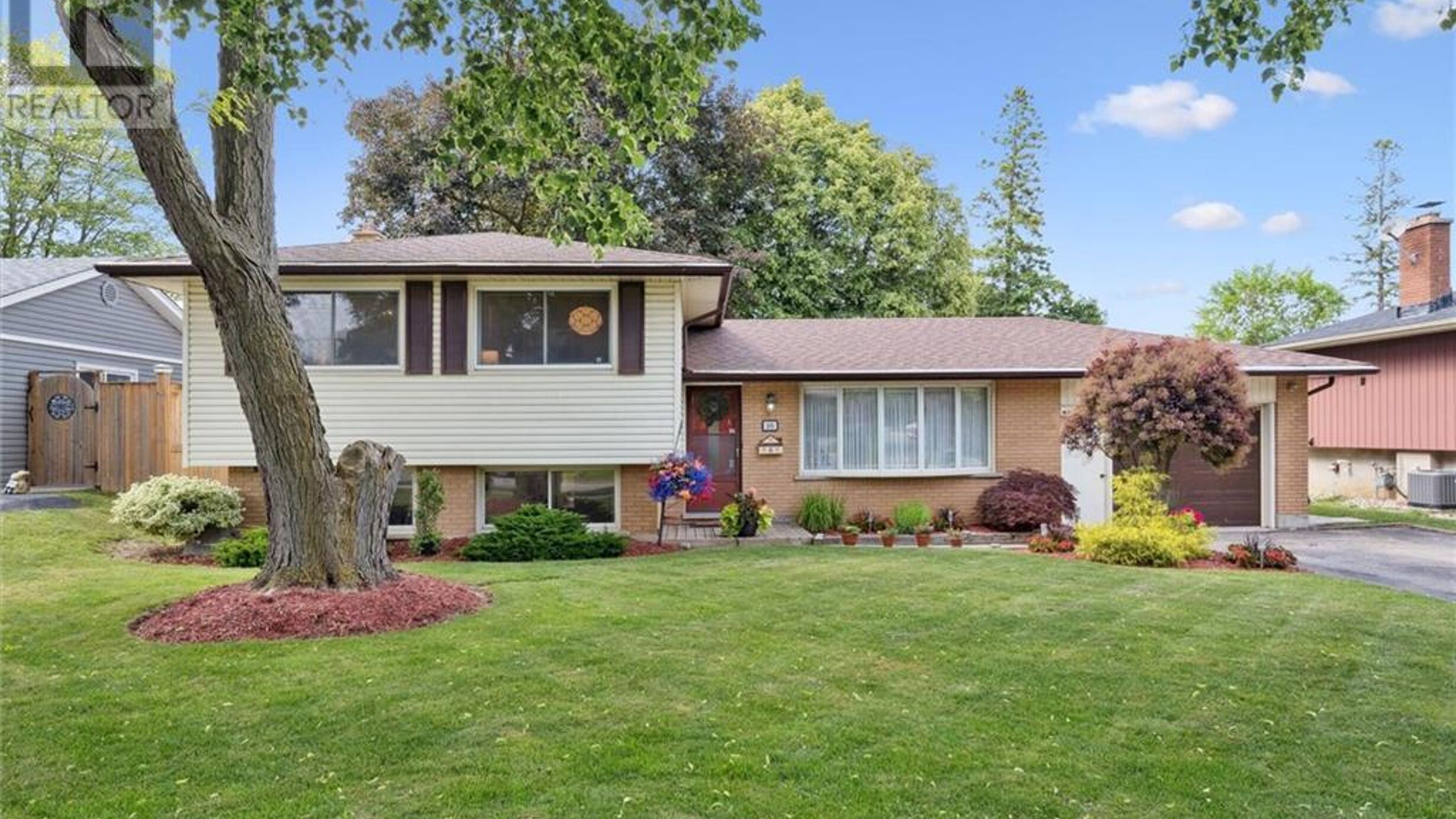 201 STONYBROOK Drive Image