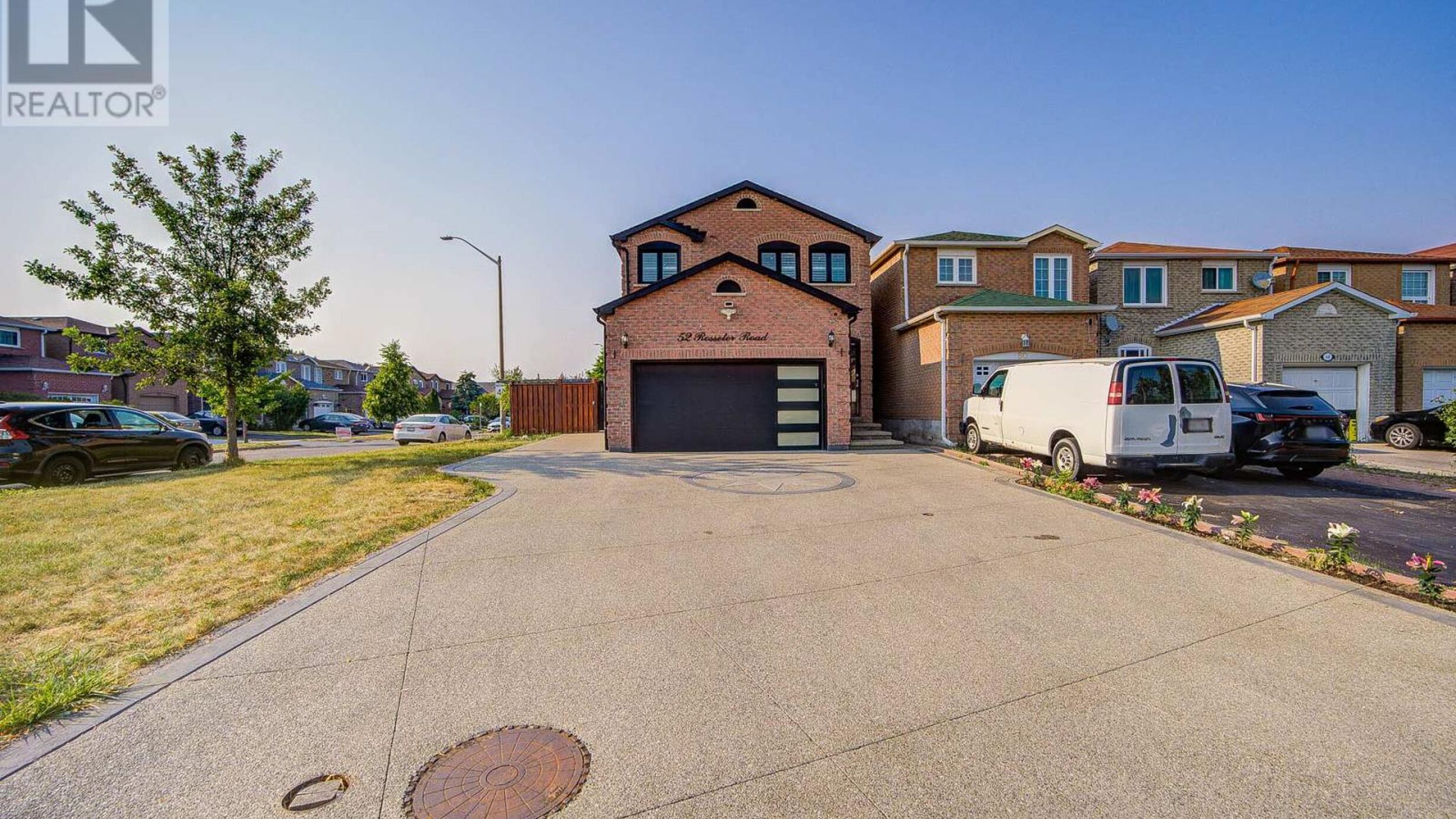 52 ROSSETER ROAD Image
