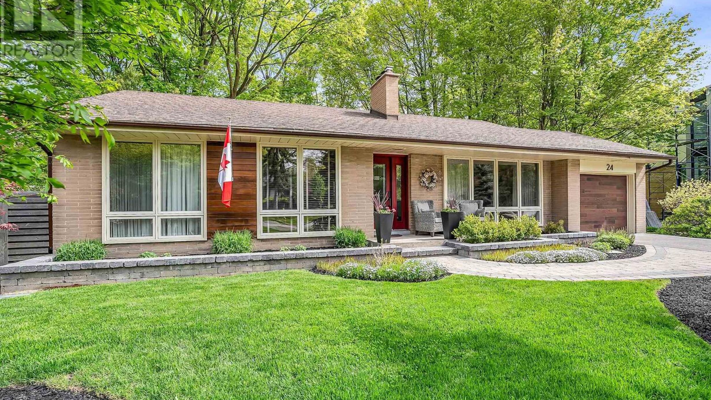 24 DEEPWOOD CRESCENT Image