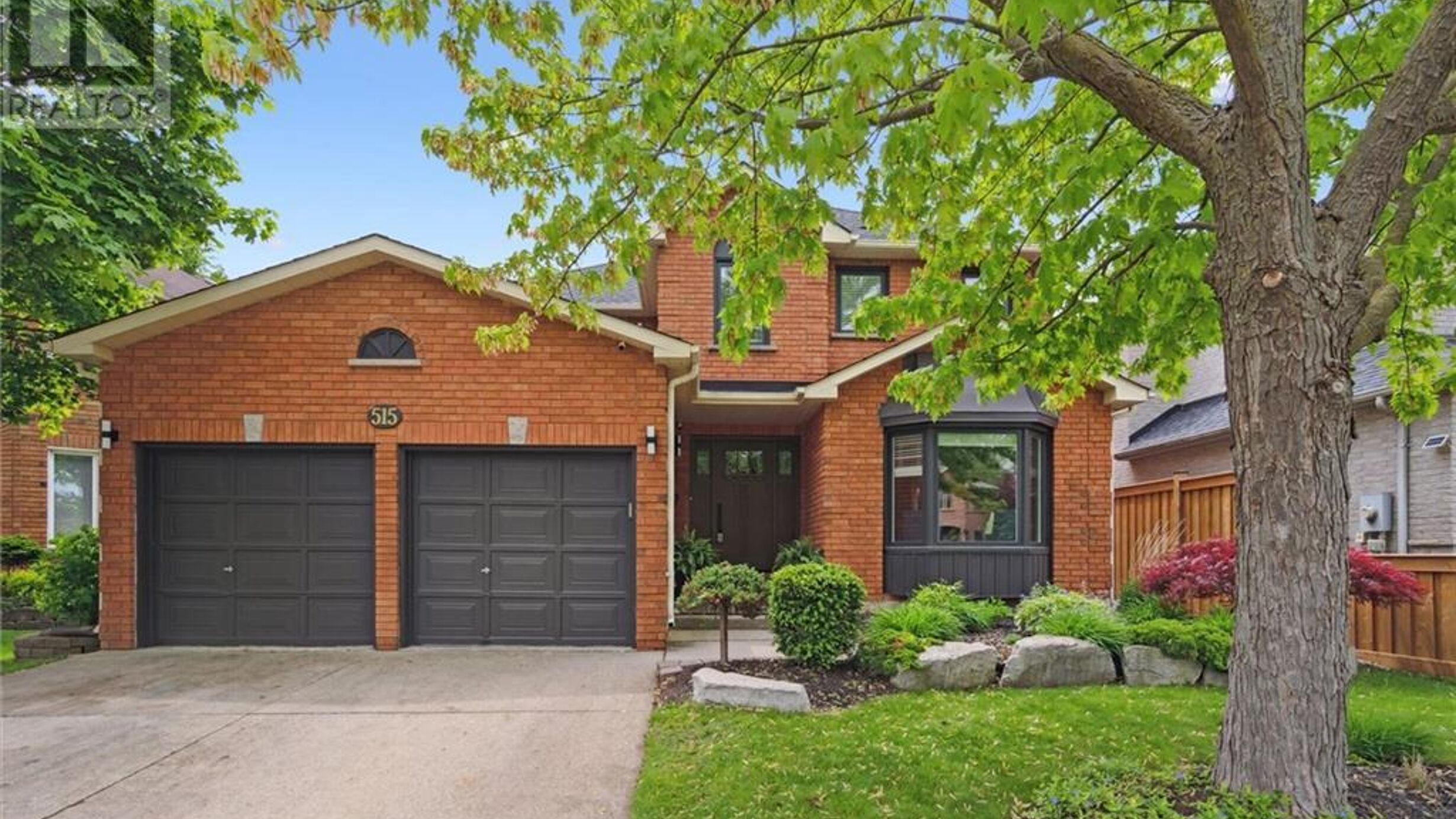 515 GRAND RIDGE Drive Image