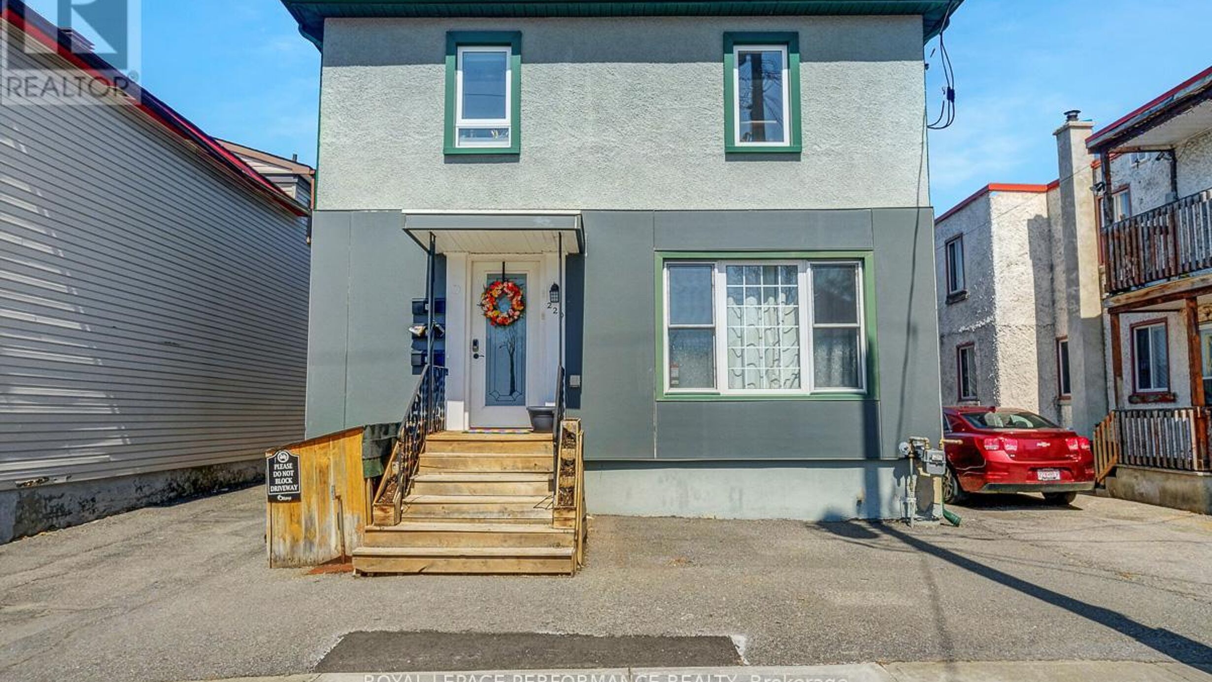 229 CARILLON STREET Image