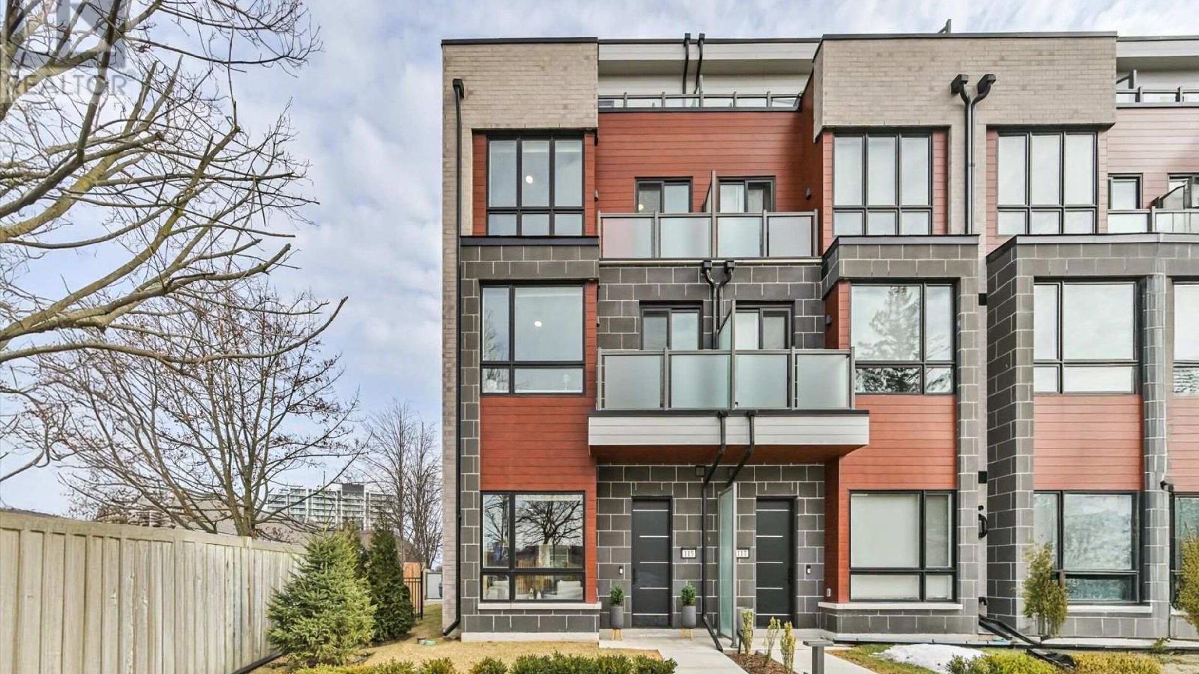 115 HIGH STREET W Image