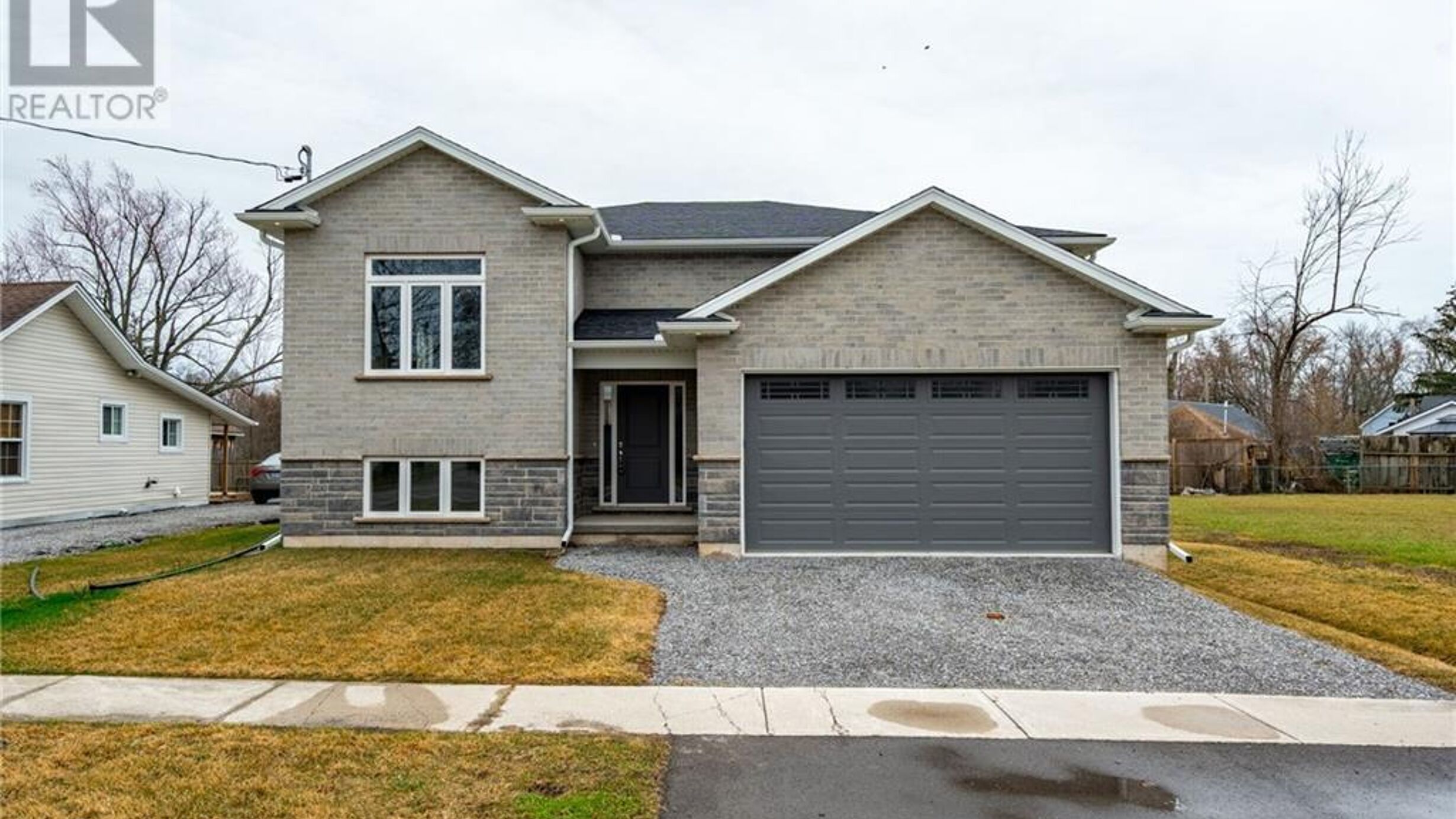 735 DOMINION Road Image