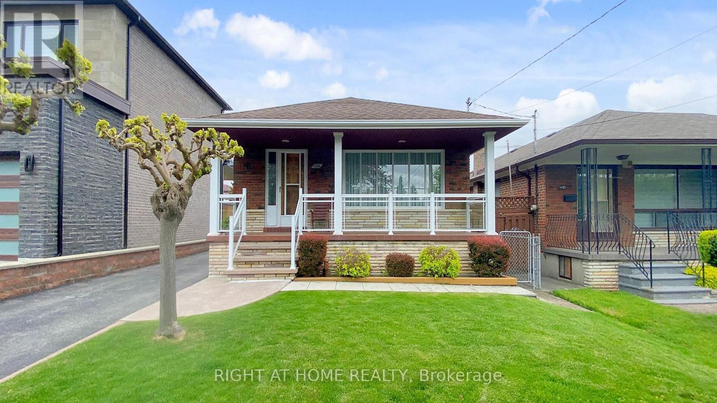 1159 GLENGROVE AVENUE W Image