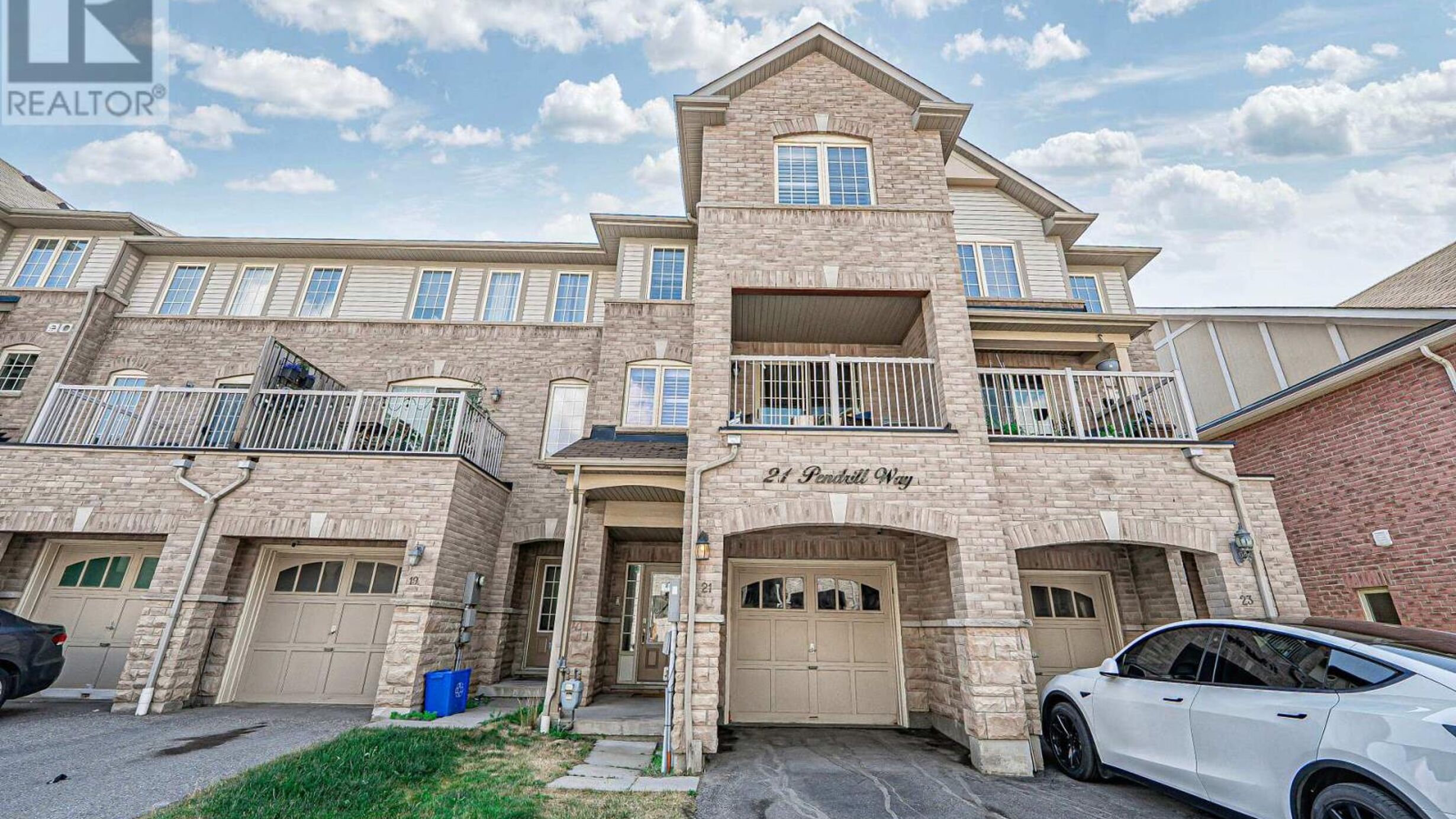 21 PENDRILL WAY Image