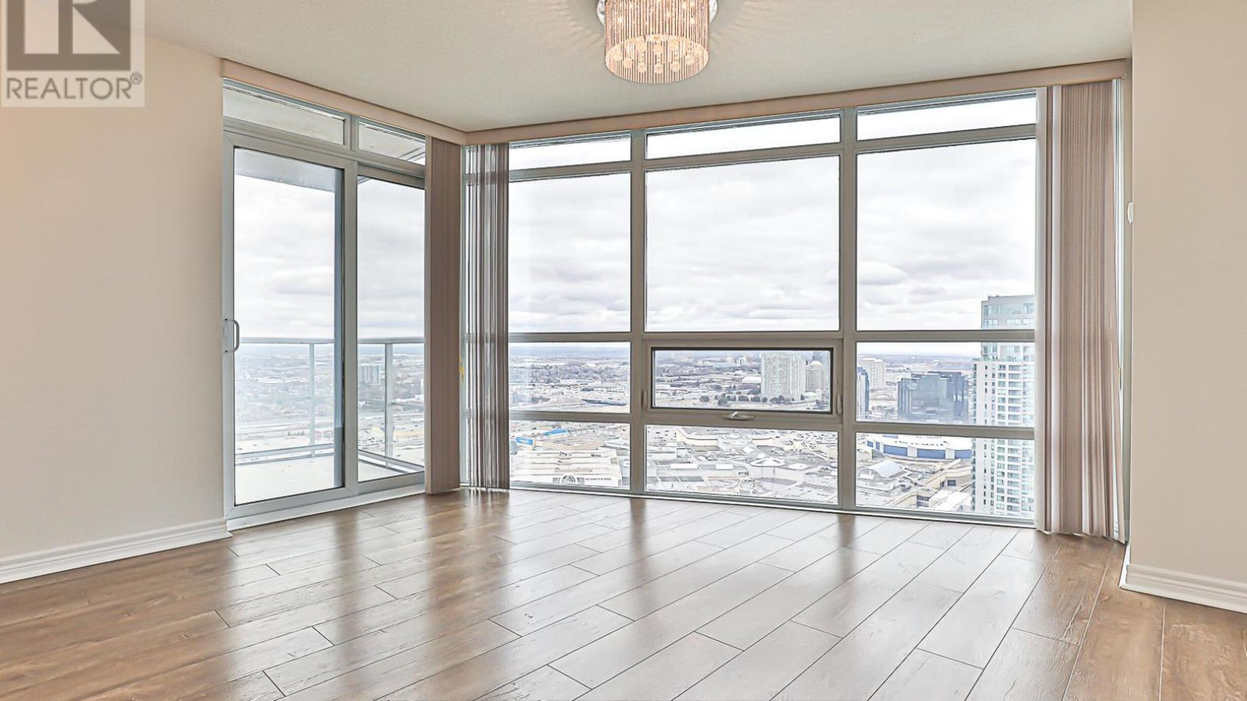 3406 - 83 BOROUGH DRIVE Image
