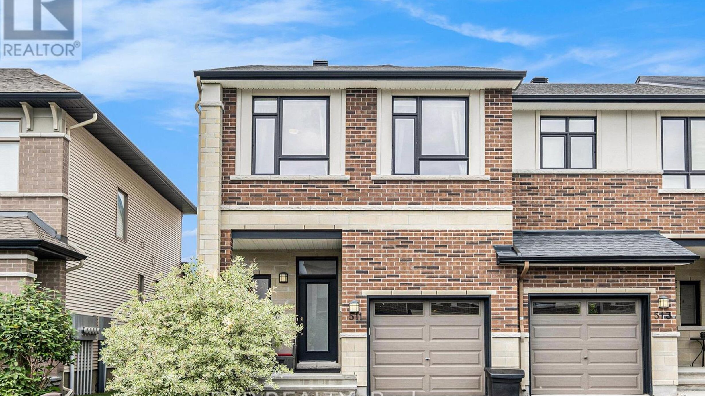 511 EARNSCLIFFE GROVE Image