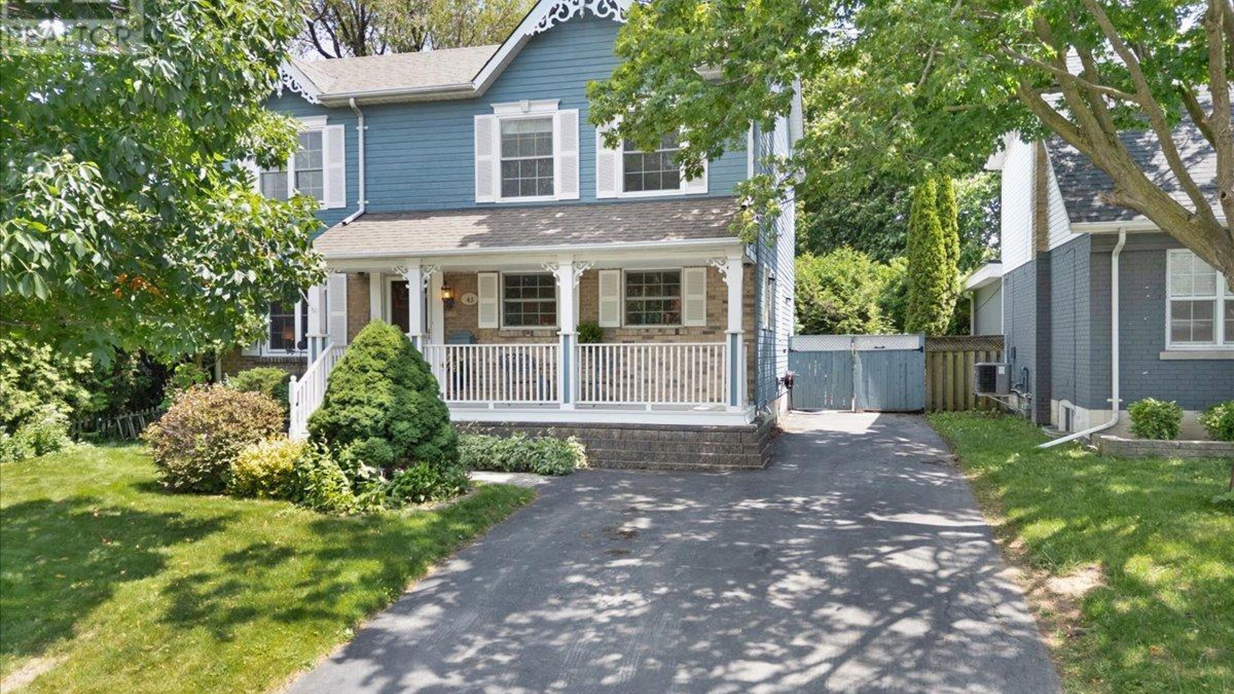 43 ALLISTER AVENUE Image