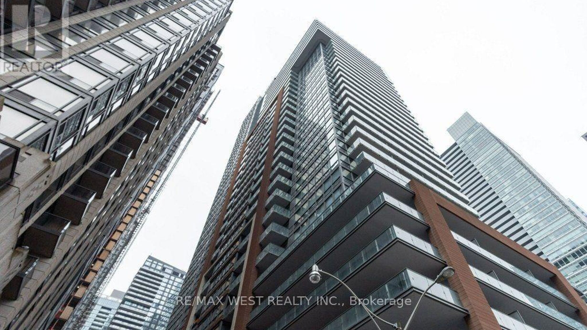1308 - 8 MERCER STREET Image