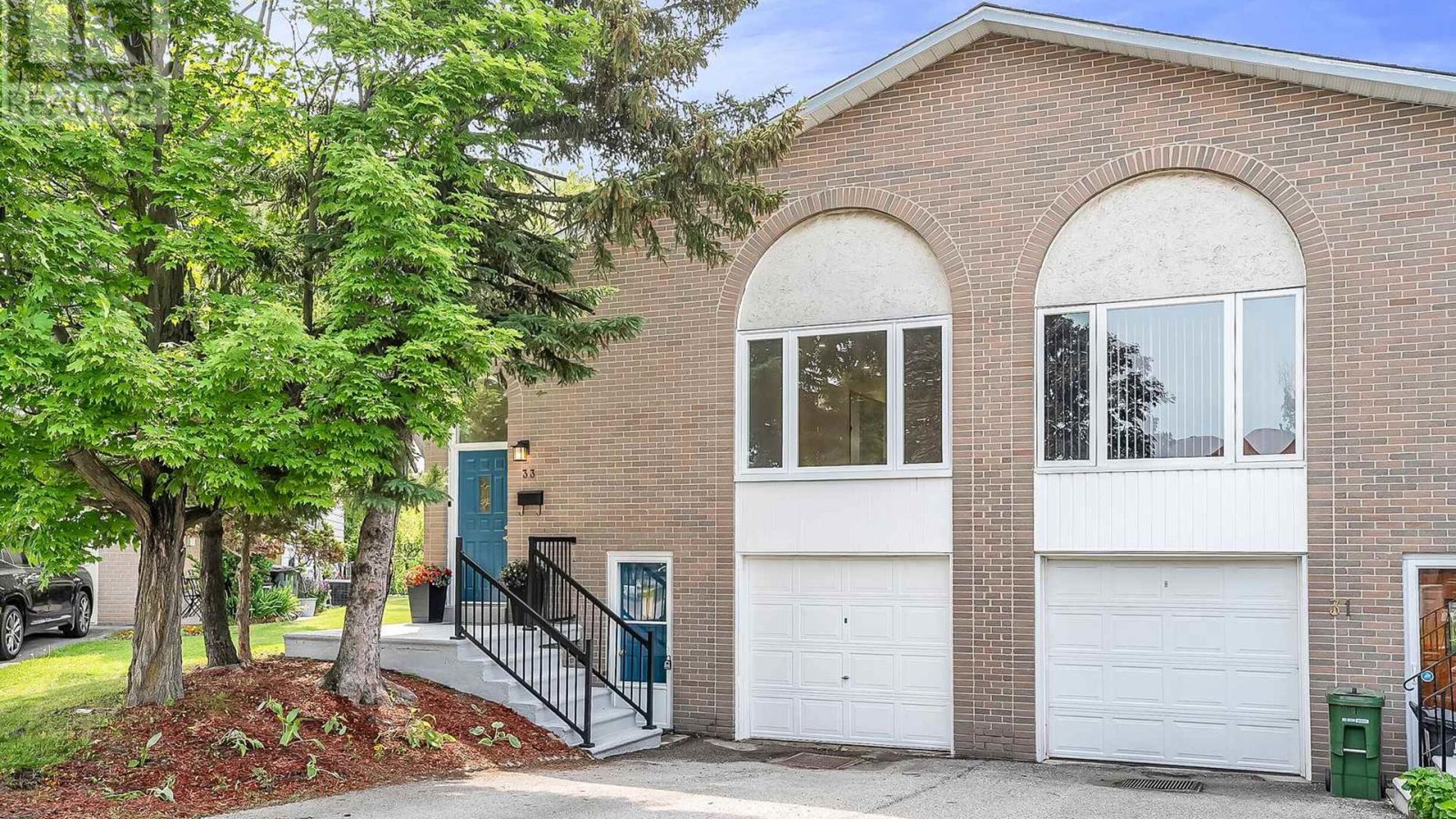 33 PETTIBONE SQUARE Image