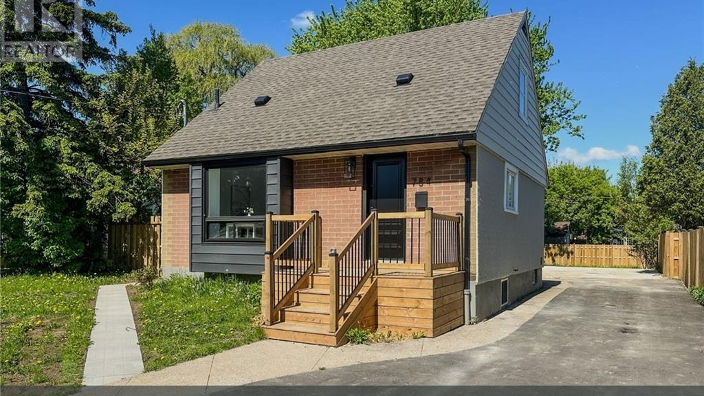 784 UPPER GAGE Drive Image