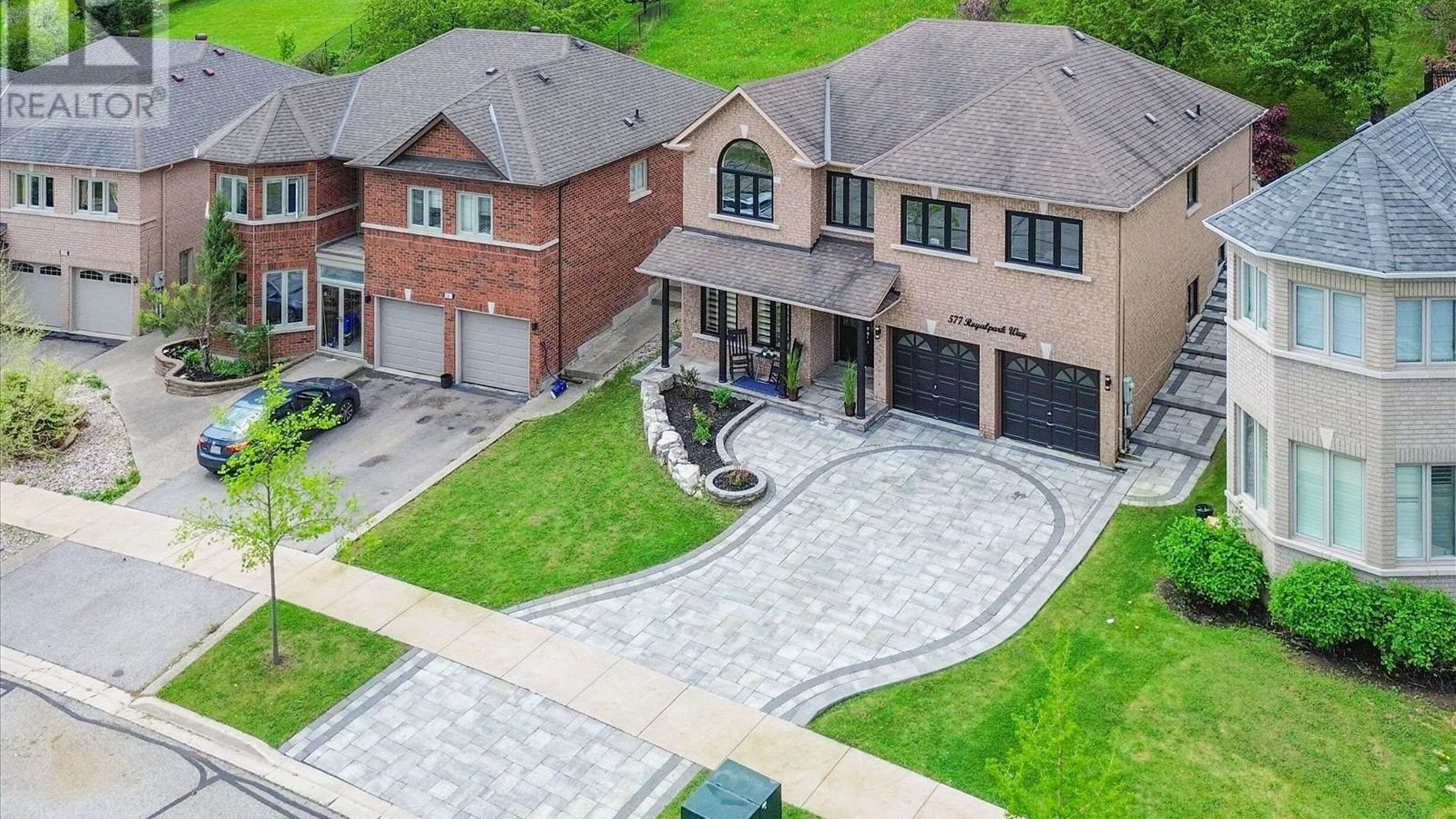 577 ROYALPARK WAY Image
