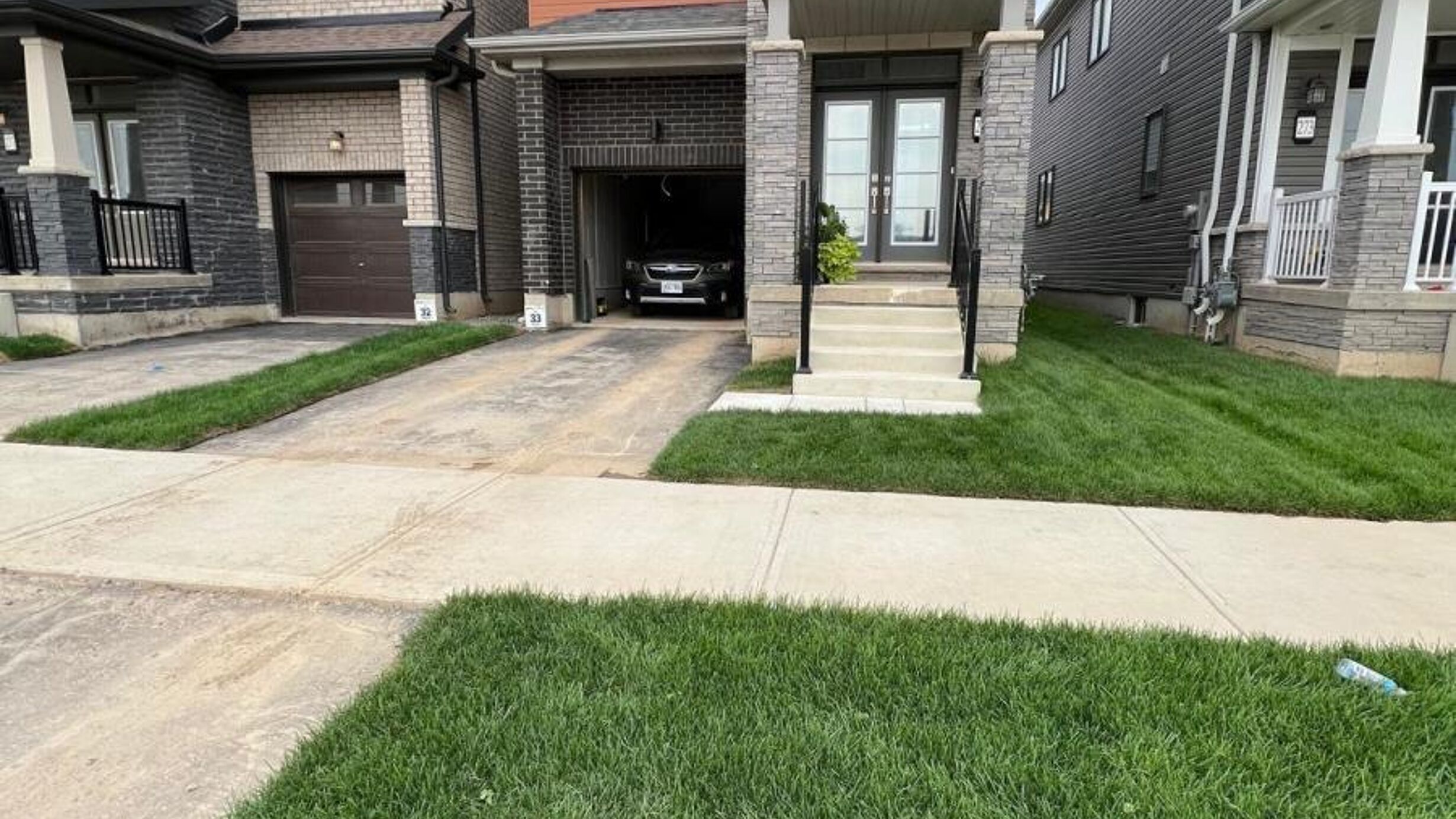 275 GILLESPIE DRIVE Image
