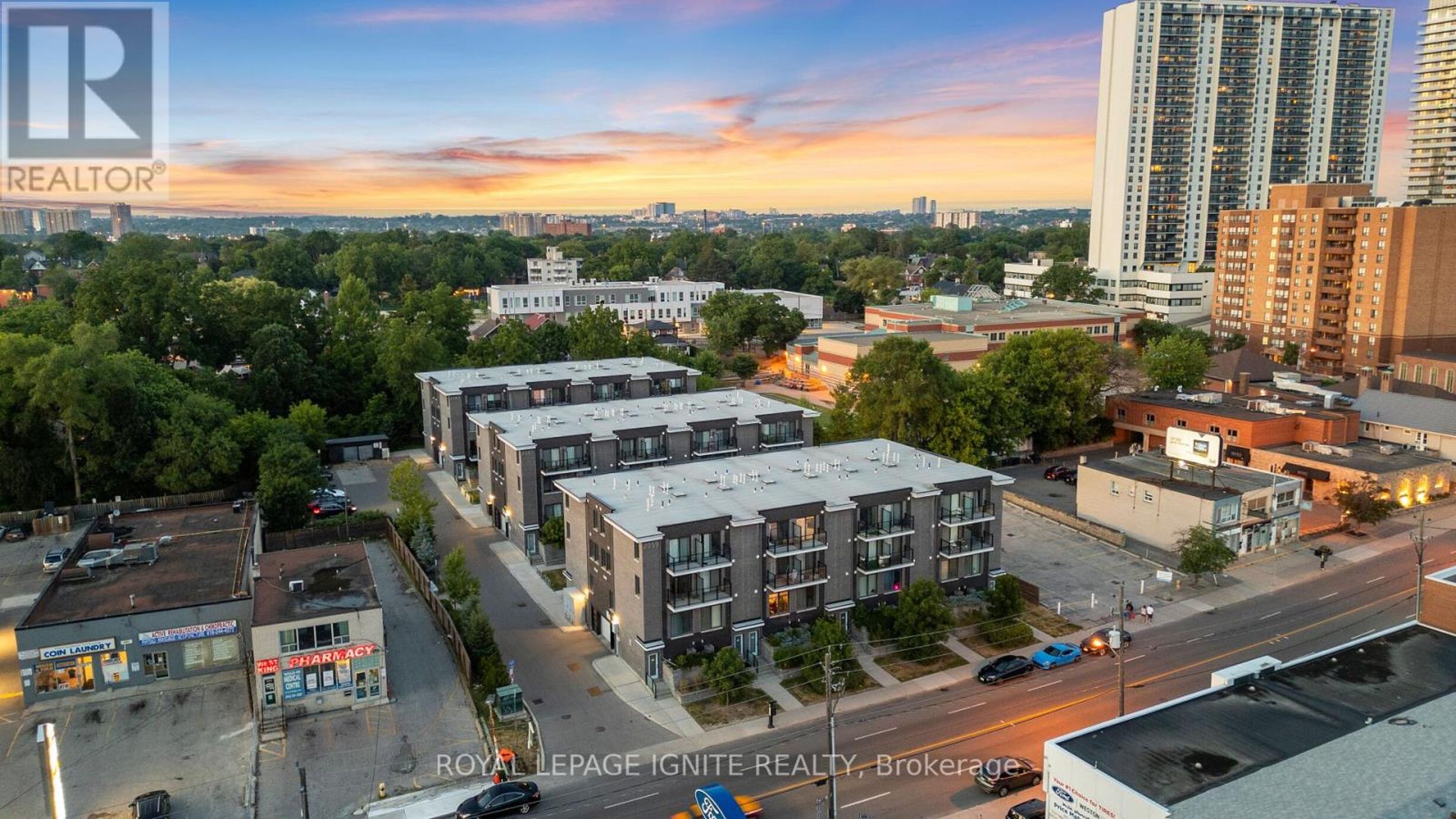 UNIT  2 - 2063 WESTON ROAD Image
